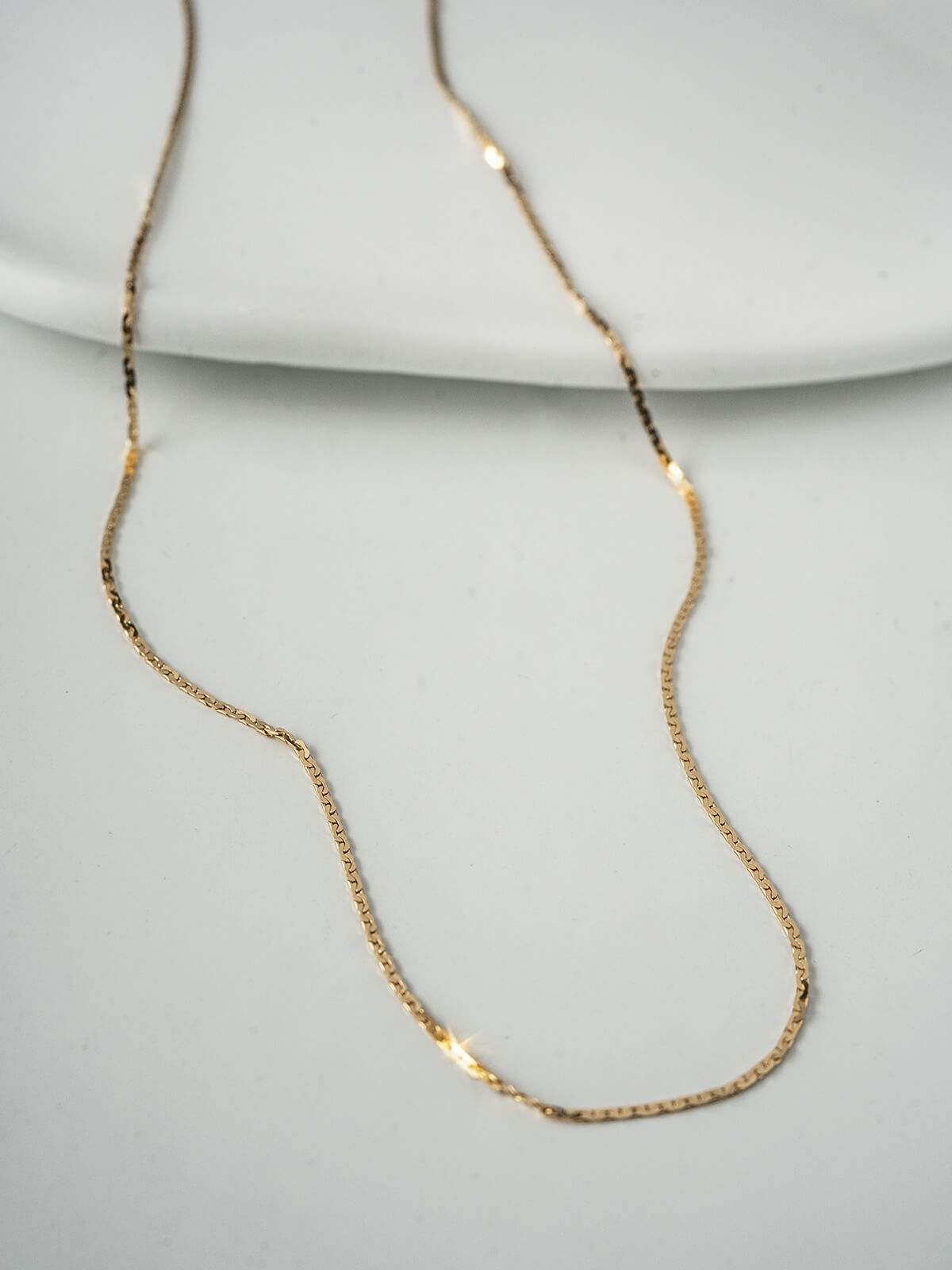 18K Gold Silken Rectangle Chain Necklace | ARIADNE-ELNE