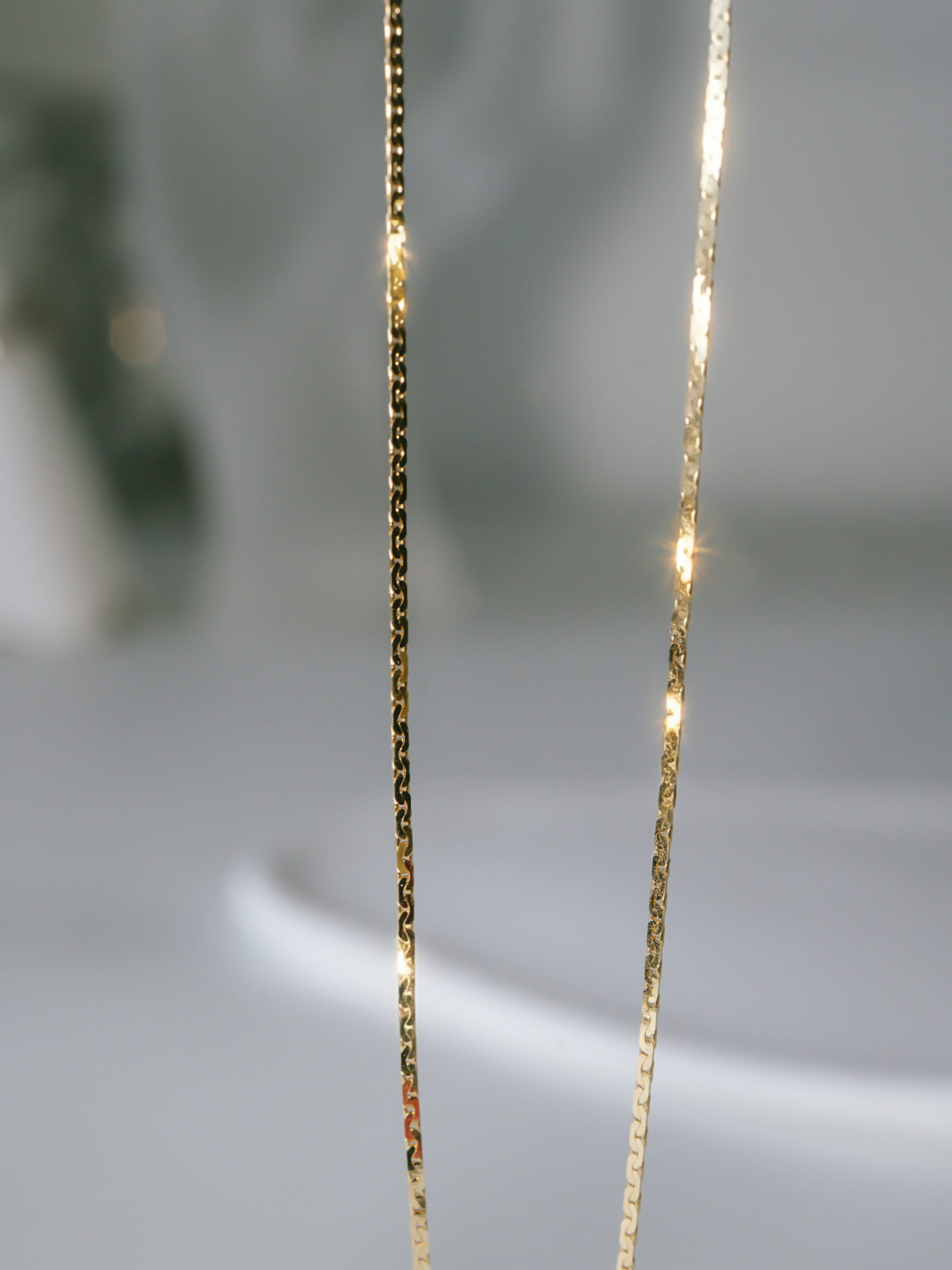 K18 Silken Rectangle Chain Necklace | ARIADNE-ELNE-NK
