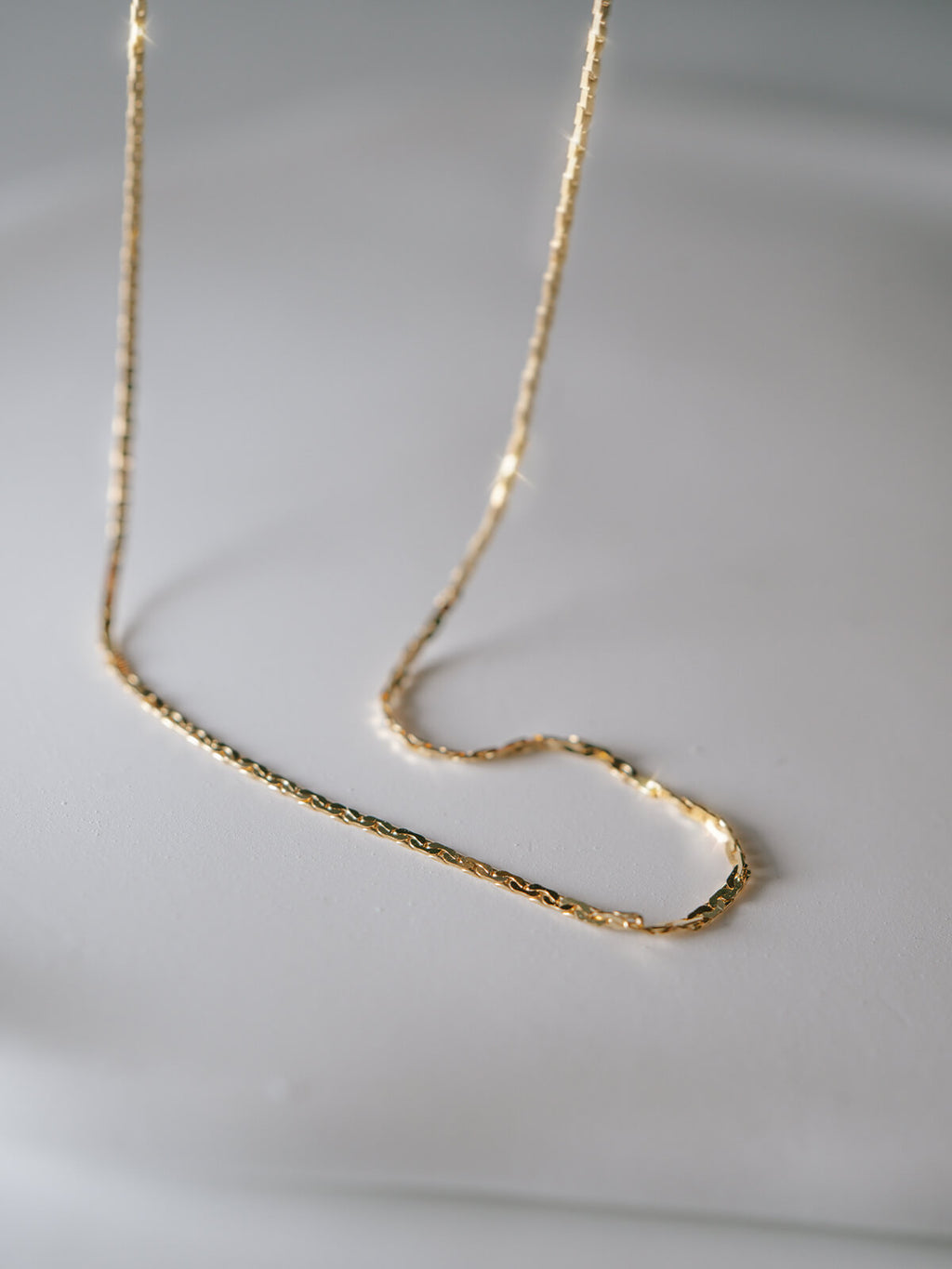 18K Gold Silken Rectangle Chain Necklace | ARIADNE-ELNE