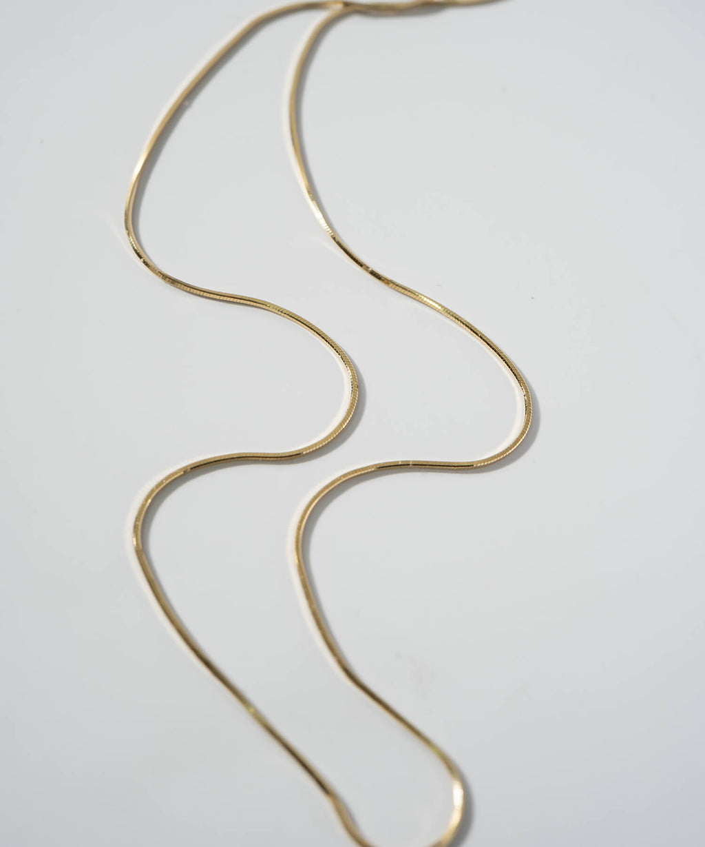 18K Gold Silken Radiance Necklace | ARIADNE-SERA