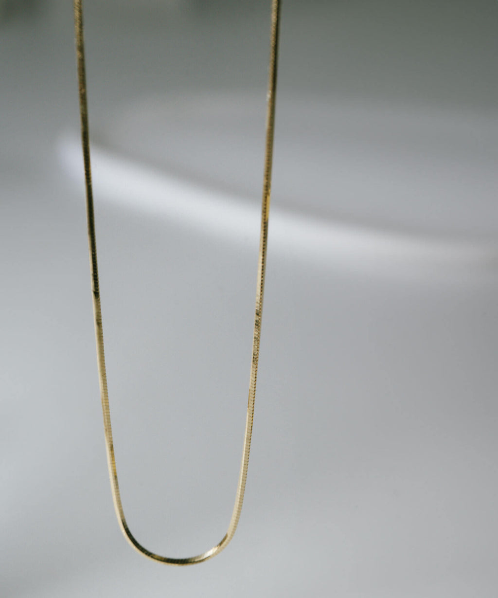 18K Gold Silken Radiance Necklace | ARIADNE-SERA
