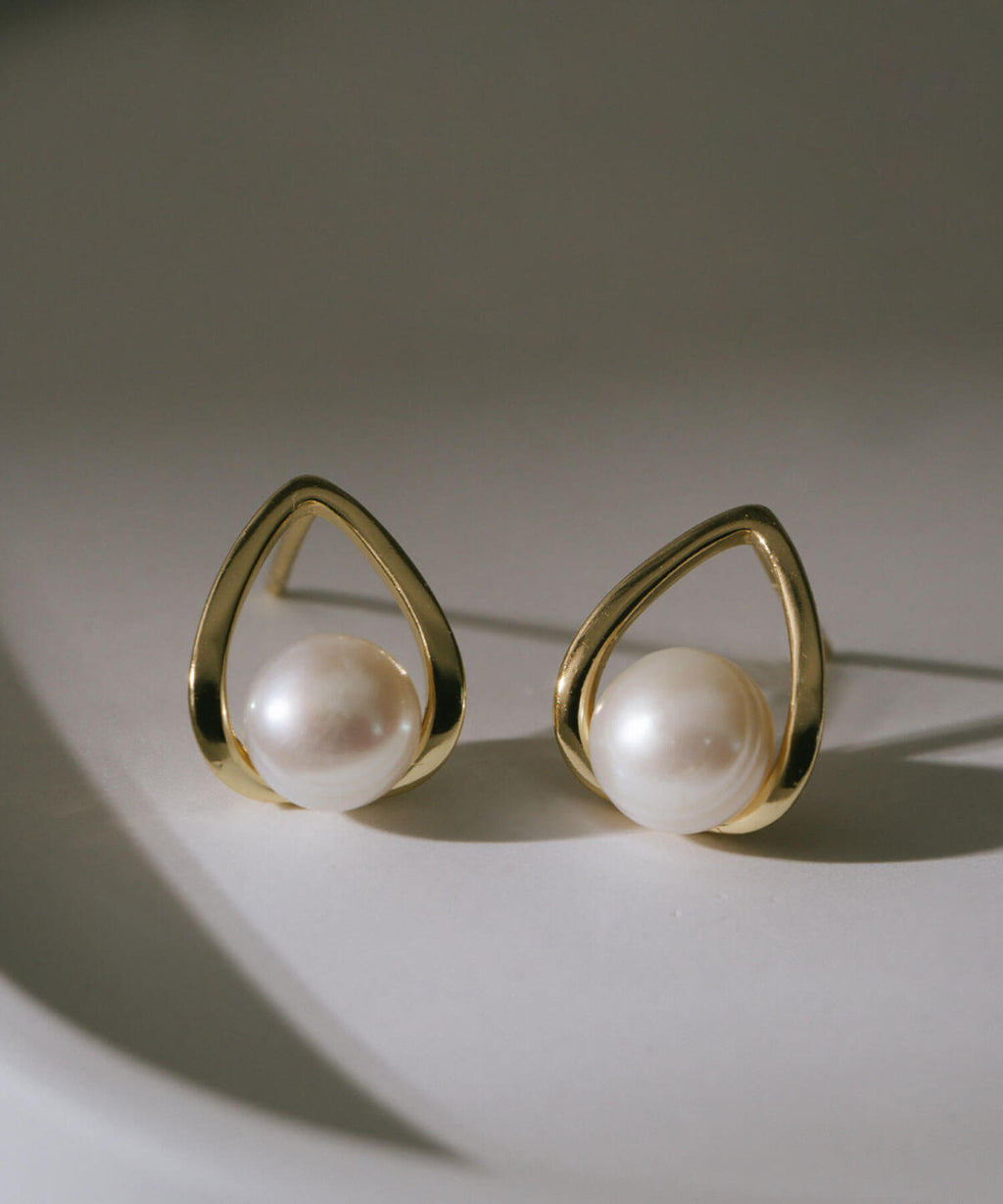 Sterling silver freshwater pearl drop earrings | ARNE