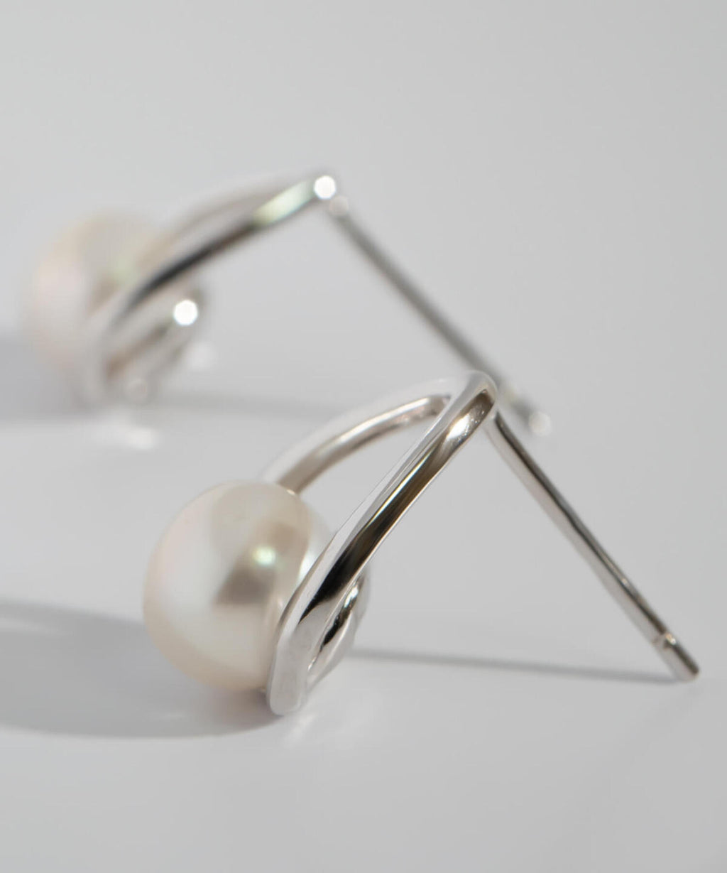 Sterling silver freshwater pearl drop earrings | ARNE