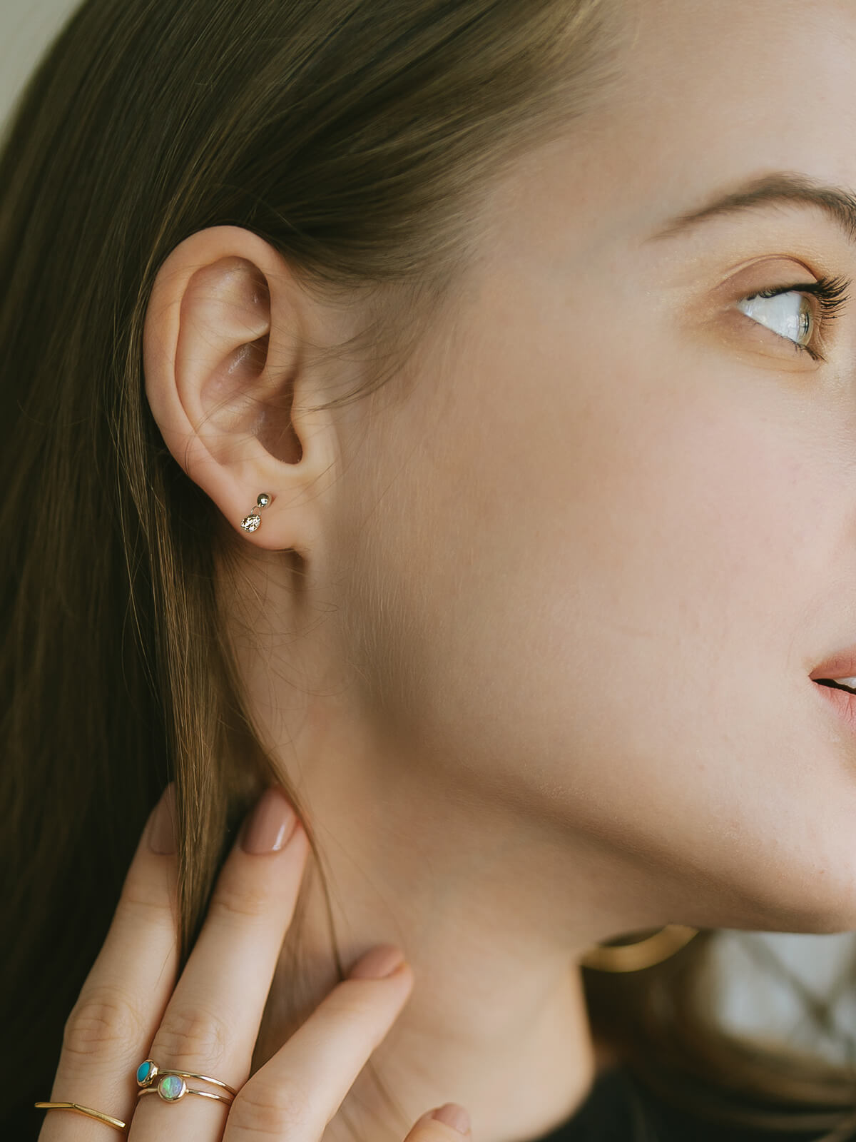 Platina Lilt Diamond Earrings | ASTERI NANOA