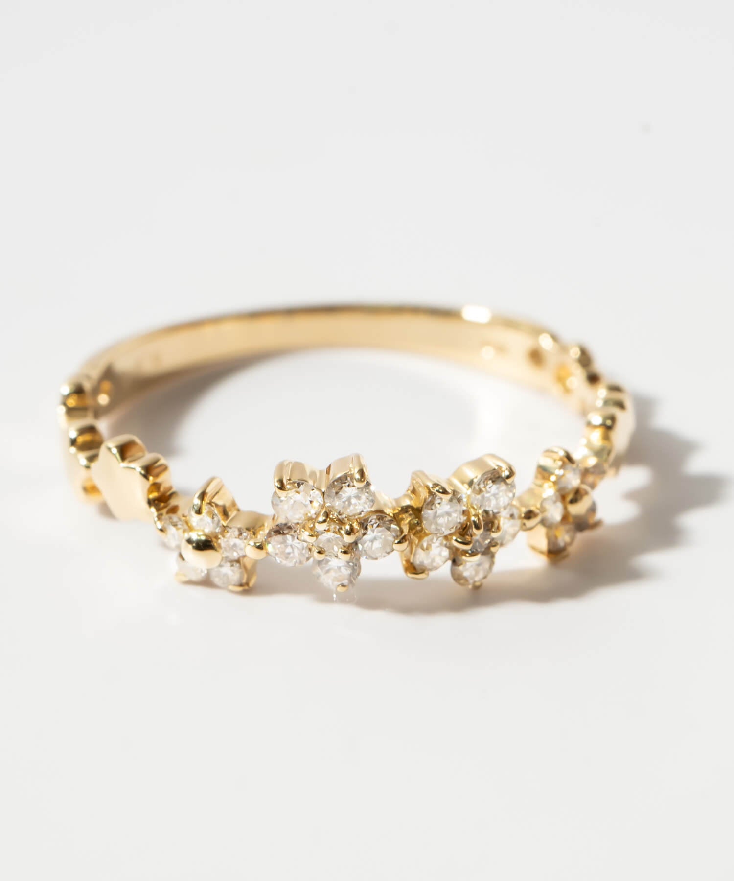 18K Gold Diamond Star Ring | ATRIA