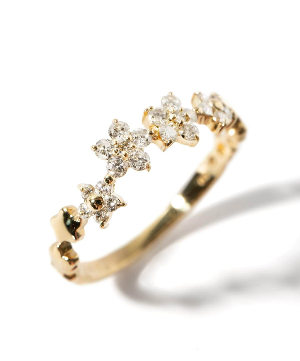 18K Gold Diamond Star Ring | ATRIA
