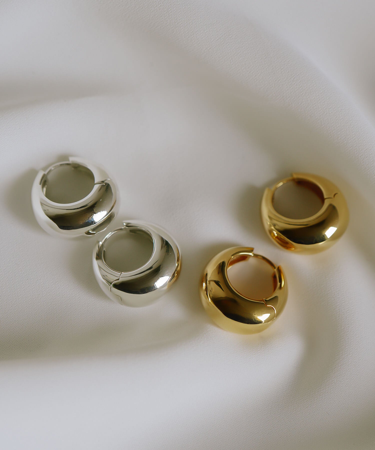 18K Gold Plated Sterling Silver Plump Hoop Earrings | CAPALLE