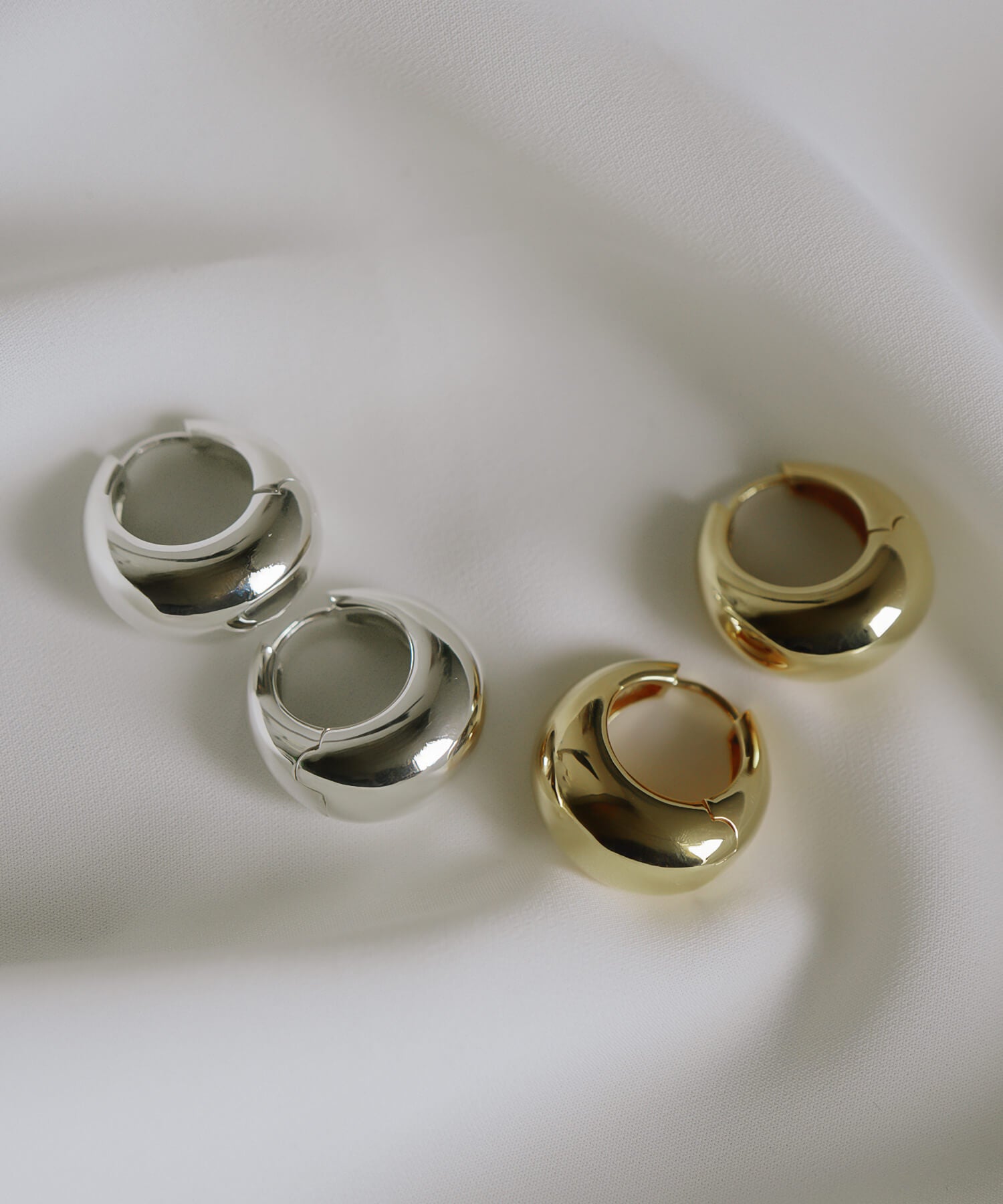 18K Gold Plated Sterling Silver Plump Hoop Earrings | CAPALLE