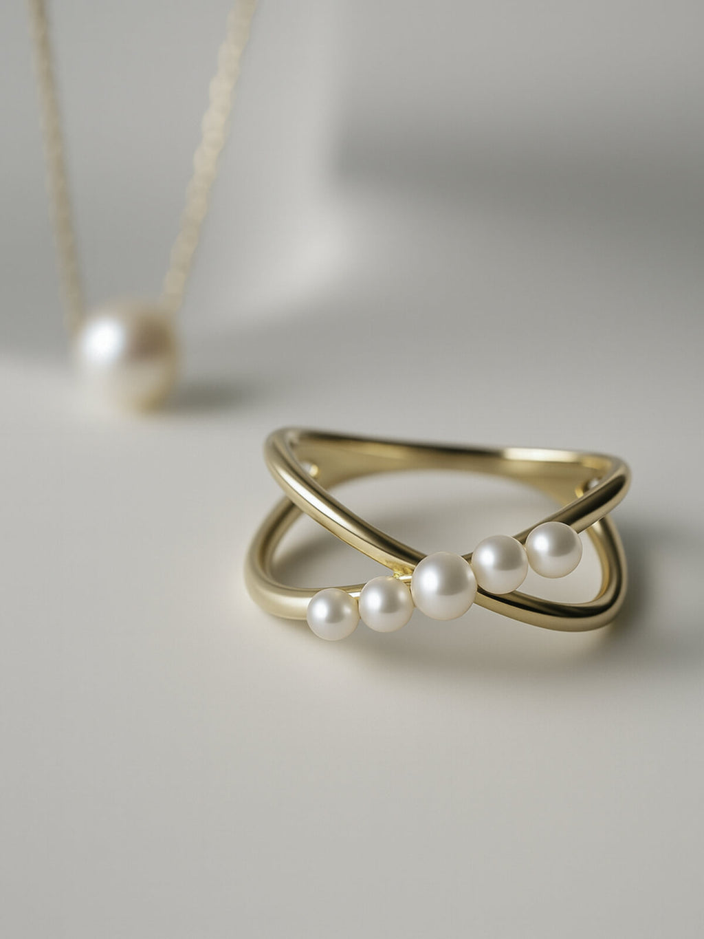 10K Gold Freshwater Pearl Crisscross Ring | CRUVIA