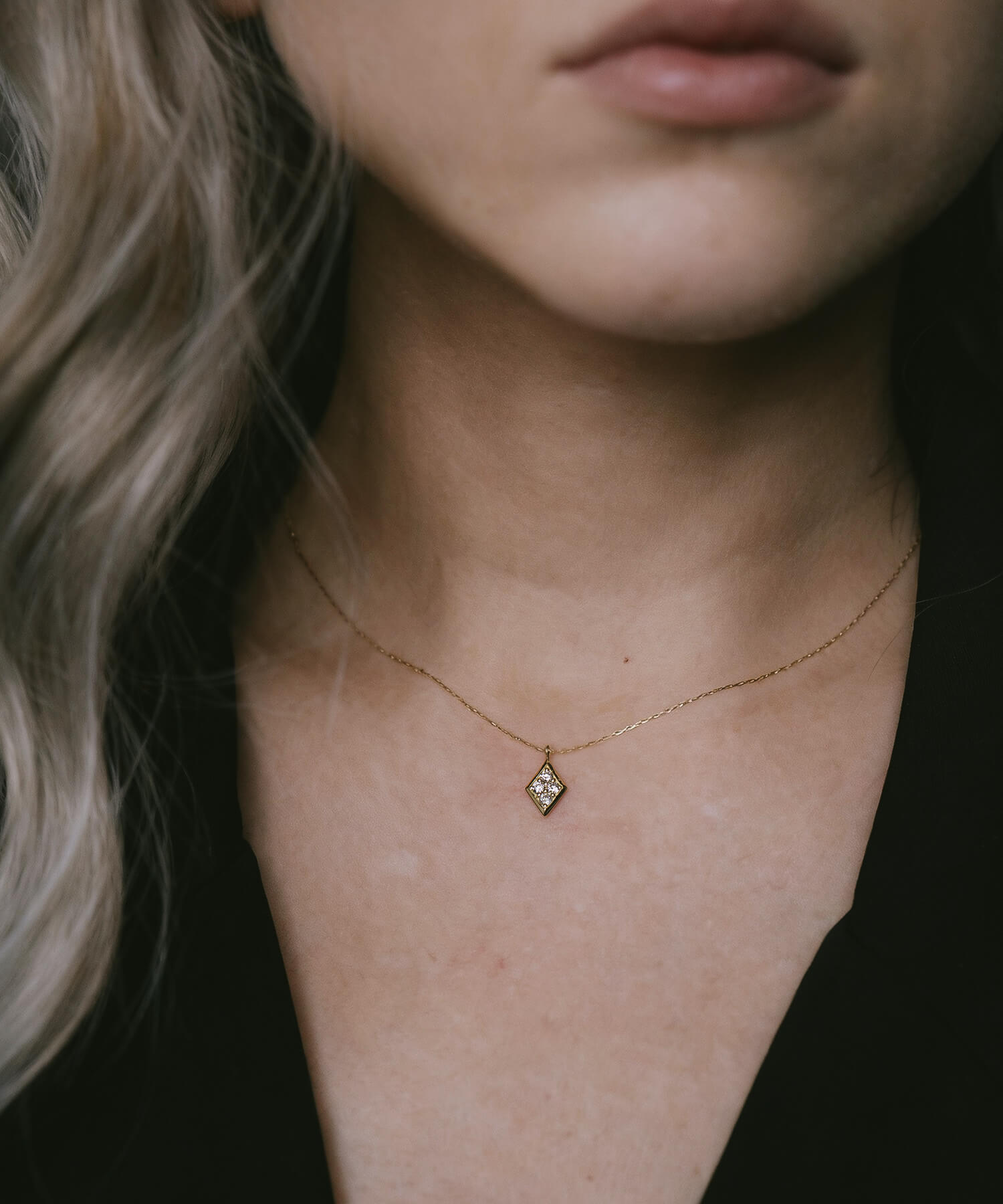 Rhombe Diamond Necklace | DIOVA