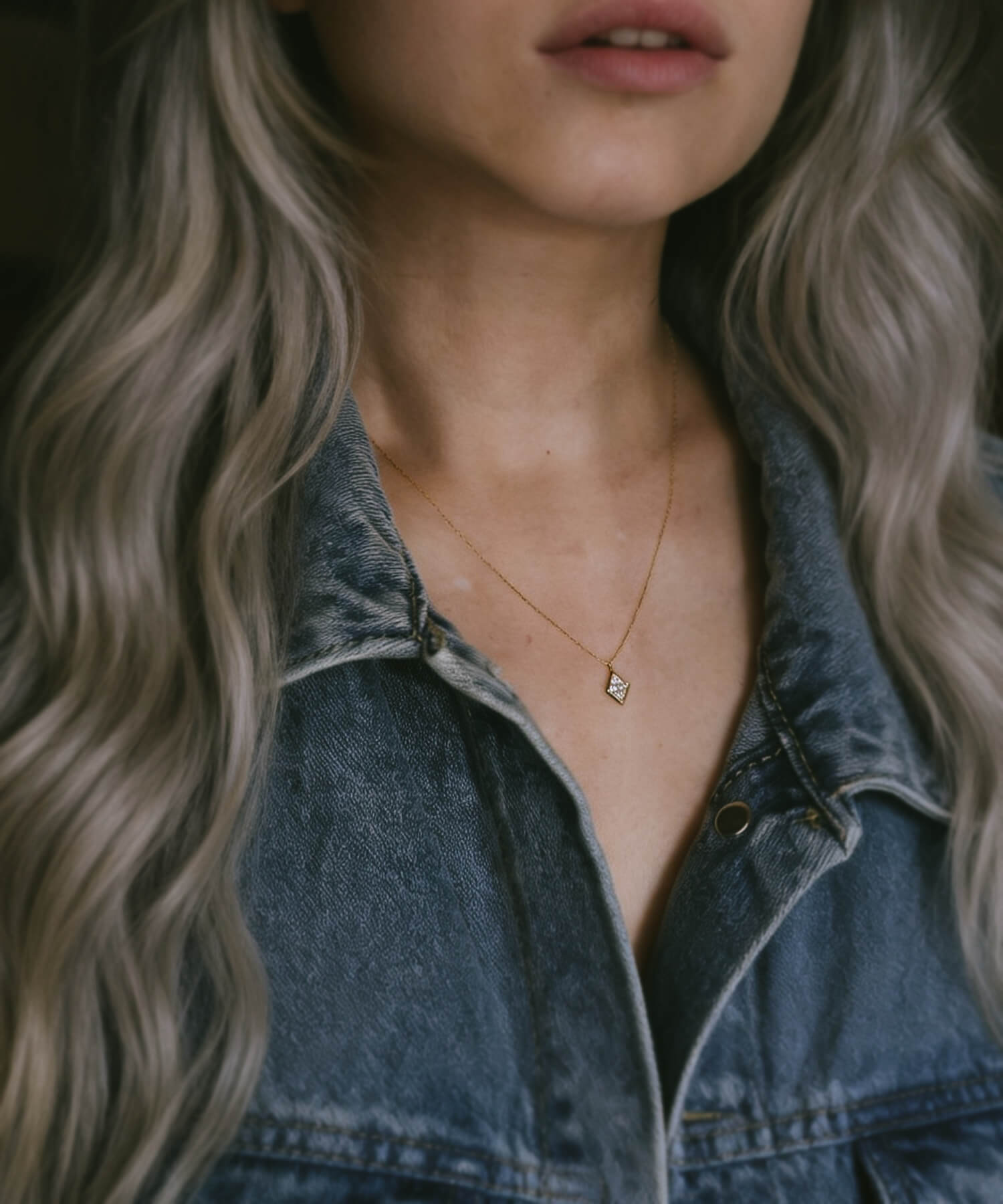 Rhombe Diamond Necklace | DIOVA