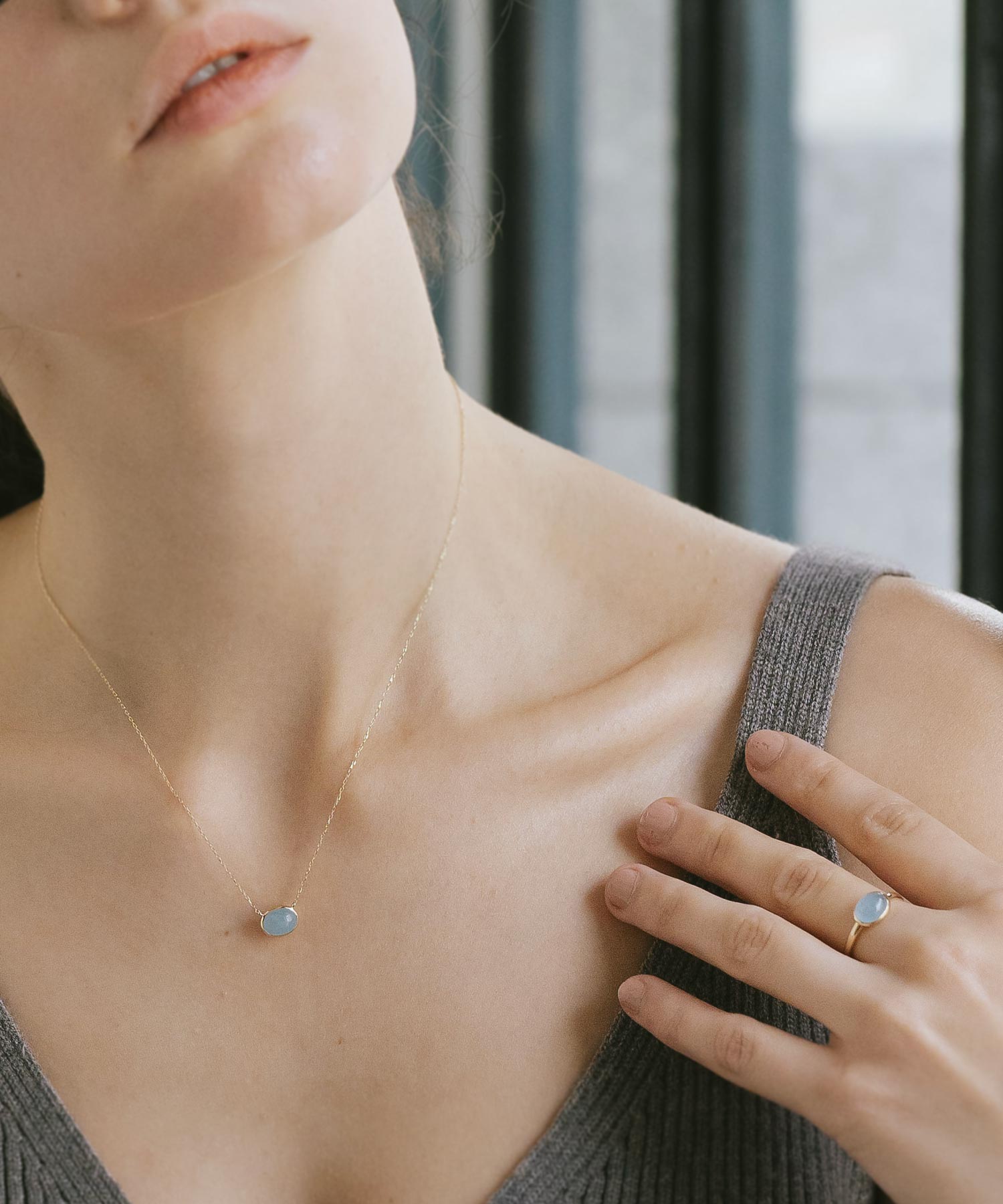 10K Gold Oval Gemstone Ring | ELIA-TRE