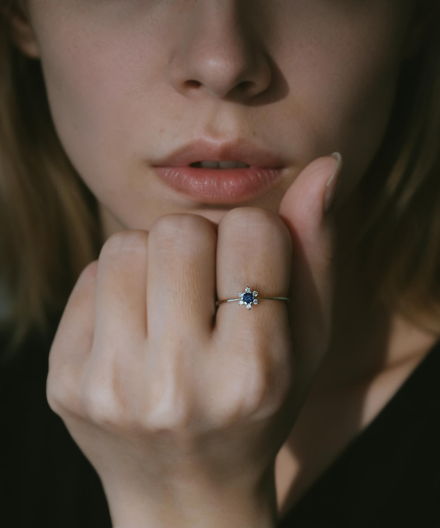 Platina Sapphire Star Ring | ELNEO