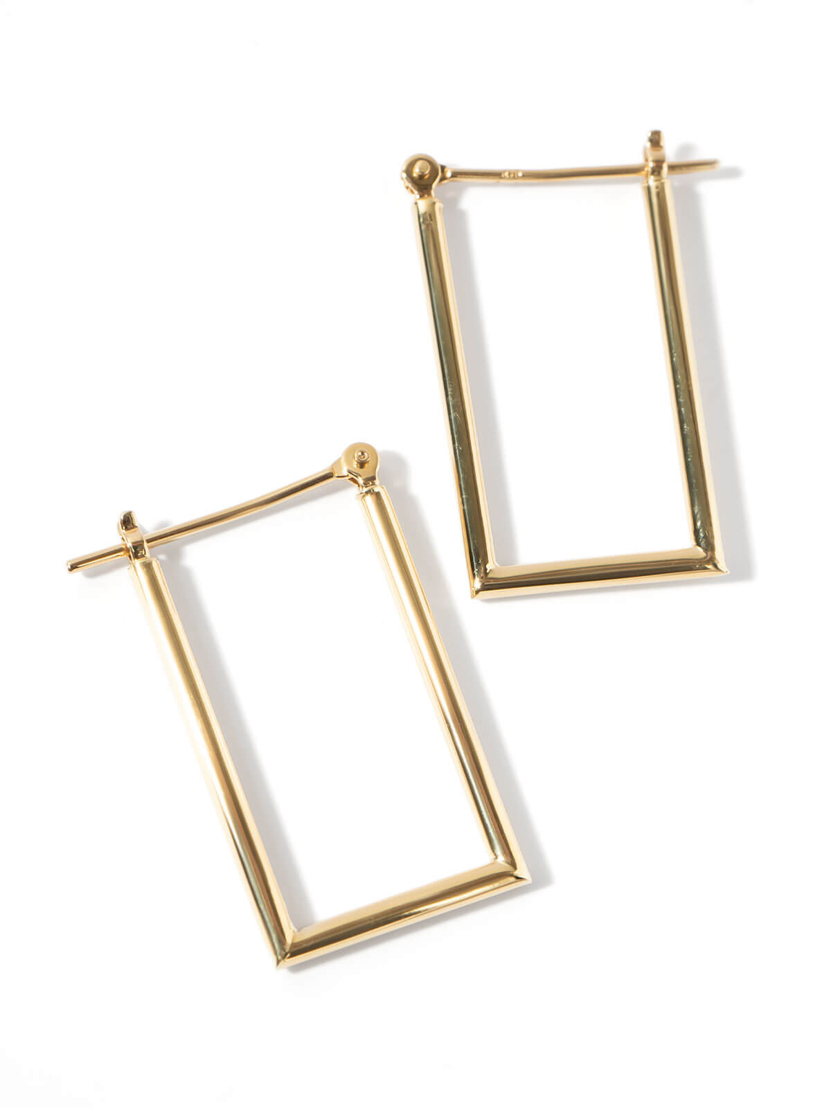 18K Gold Sharp Lines Minimal Rectangle Hoop Earrings | ELPOTA