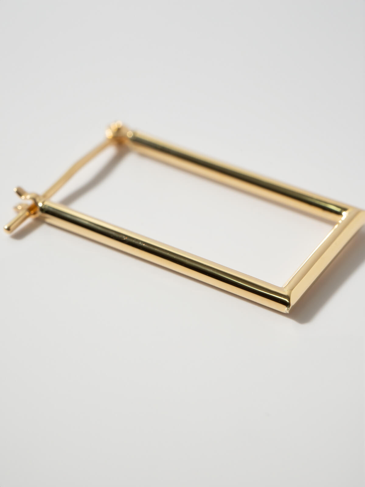 18K Gold Sharp Lines Minimal Rectangle Hoop Earrings | ELPOTA