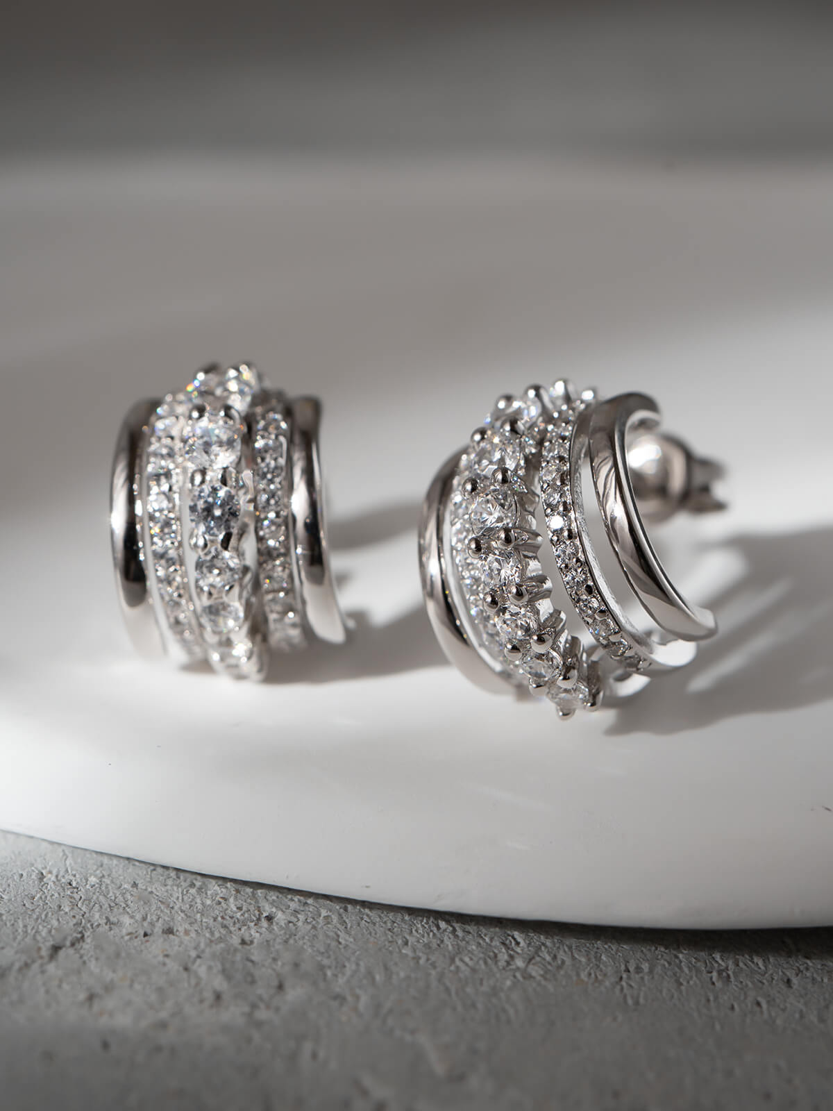 Silver925 Cascadea Glint Earrings | ELUNA-LUCE PIERCE