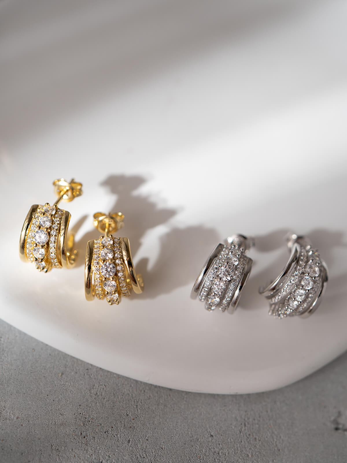 Silver925 Cascadea Glint Earrings | ELUNA-LUCE PIERCE