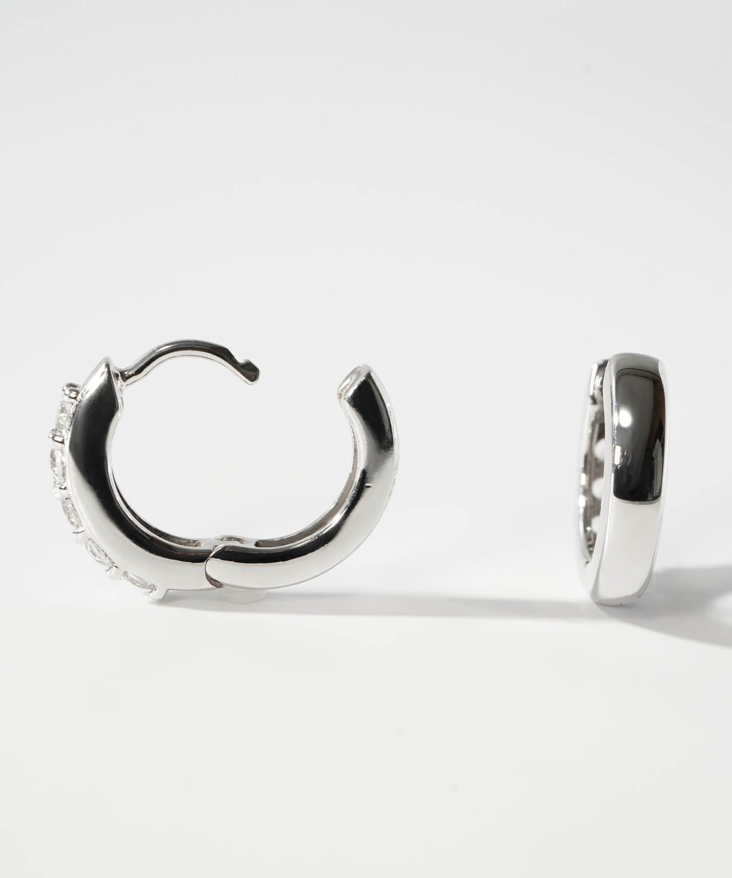 925 Sterling Silver Dazzling Hoop Earrings | ELVERIA