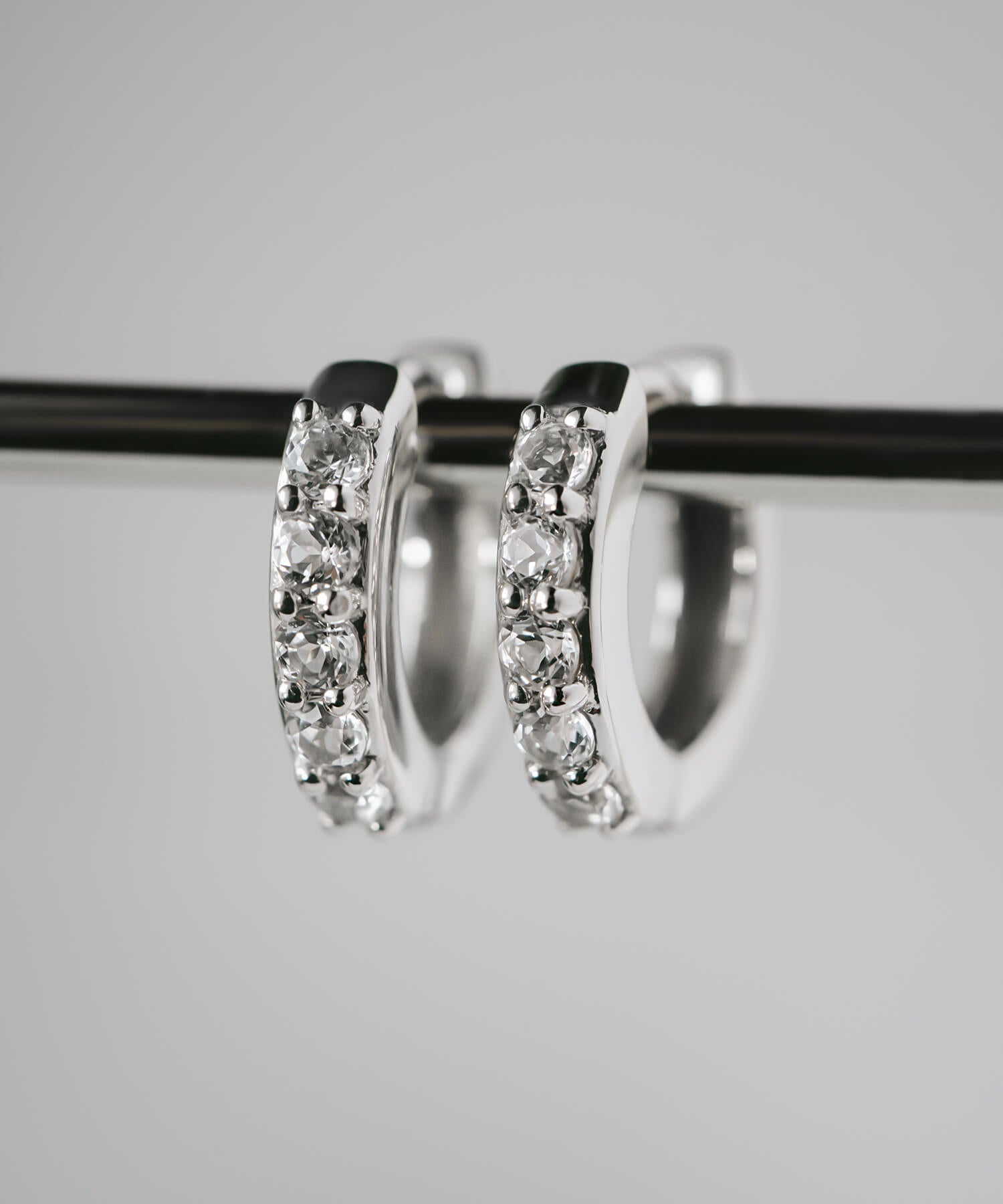 925 Sterling Silver Dazzling Hoop Earrings | ELVERIA
