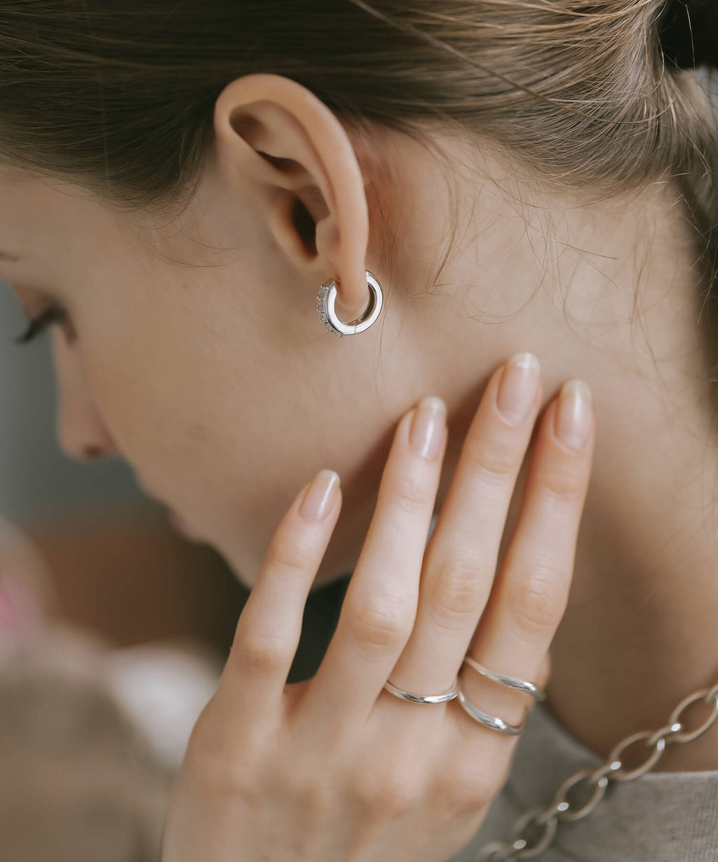 925 Sterling Silver Dazzling Hoop Earrings | ELVERIA