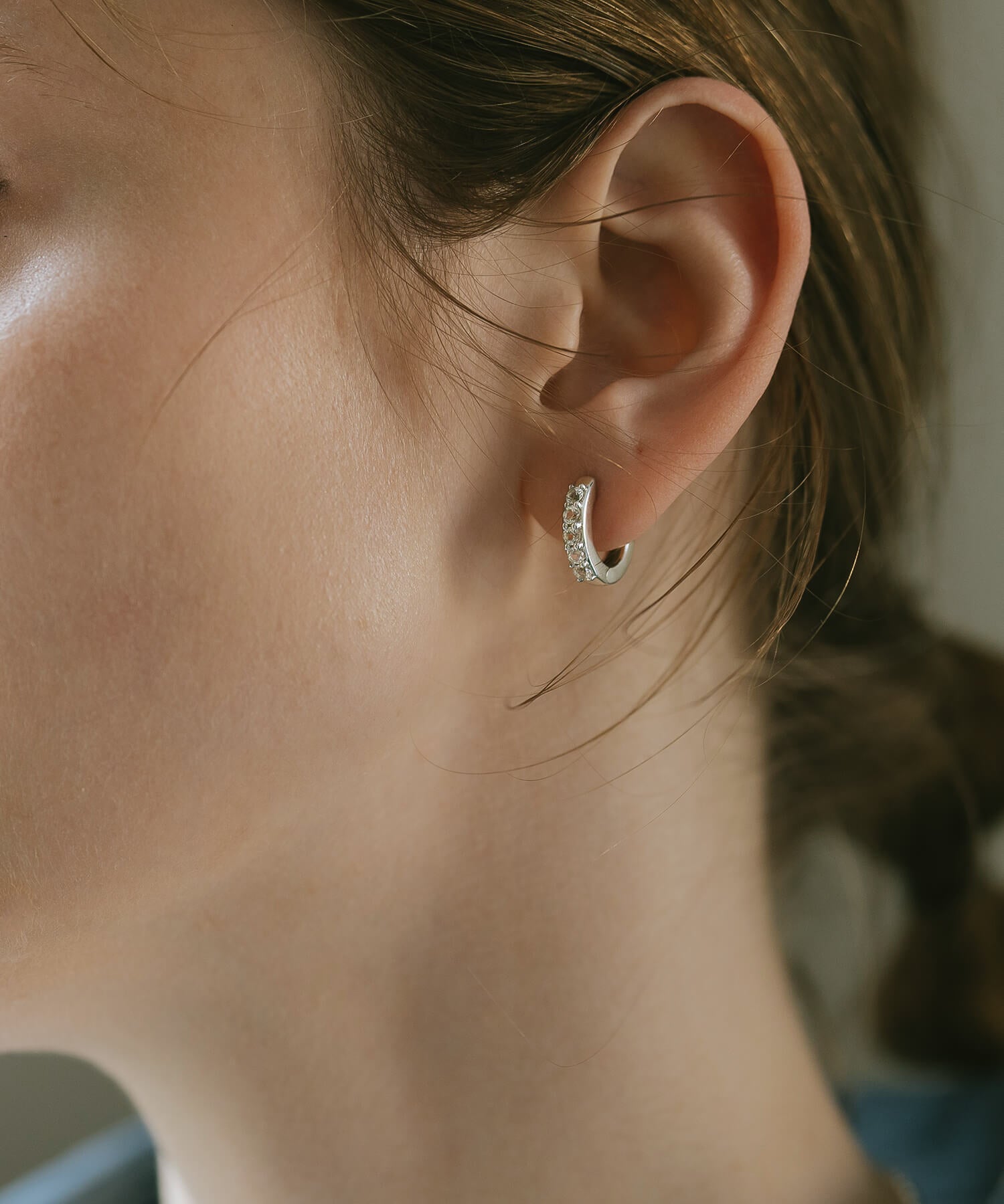 925 Sterling Silver Dazzling Hoop Earrings | ELVERIA