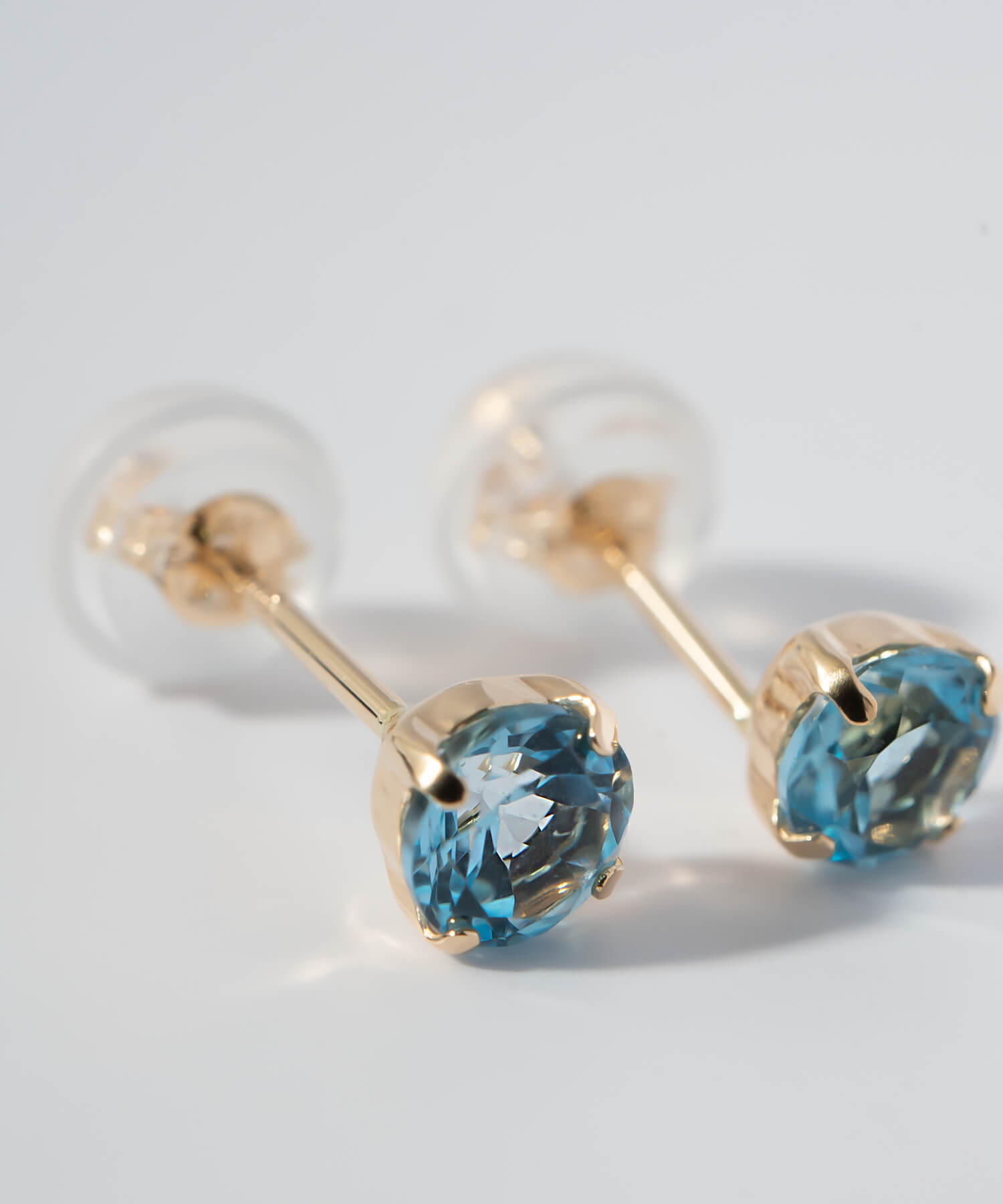 10K Gold Claw Stud Gemstone Earrings | ENLILLE-NOVA