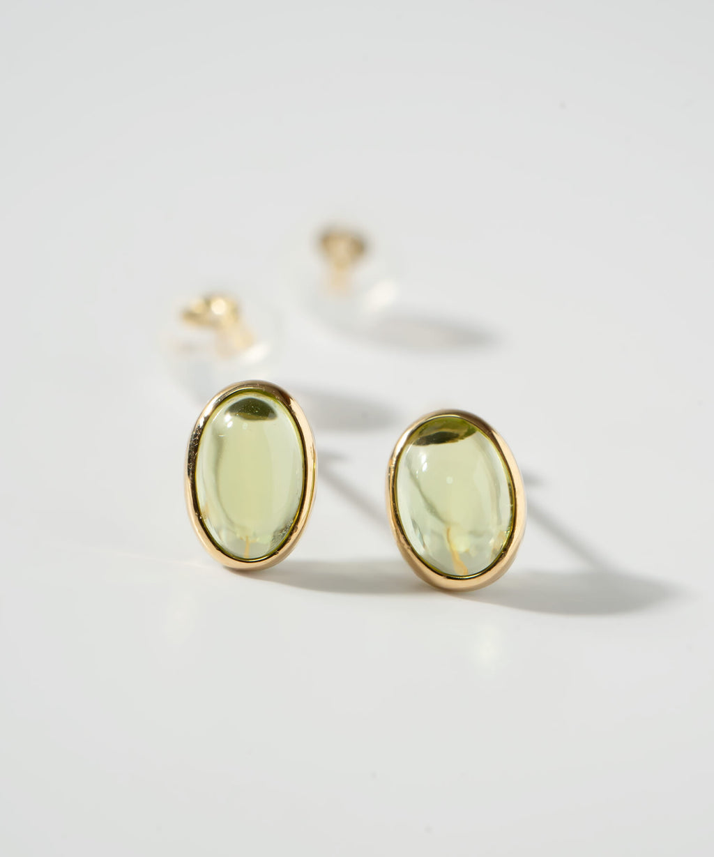 18K gold oval gemstone stud earrings, peridot and garnet | ENLILLE-OLIVA