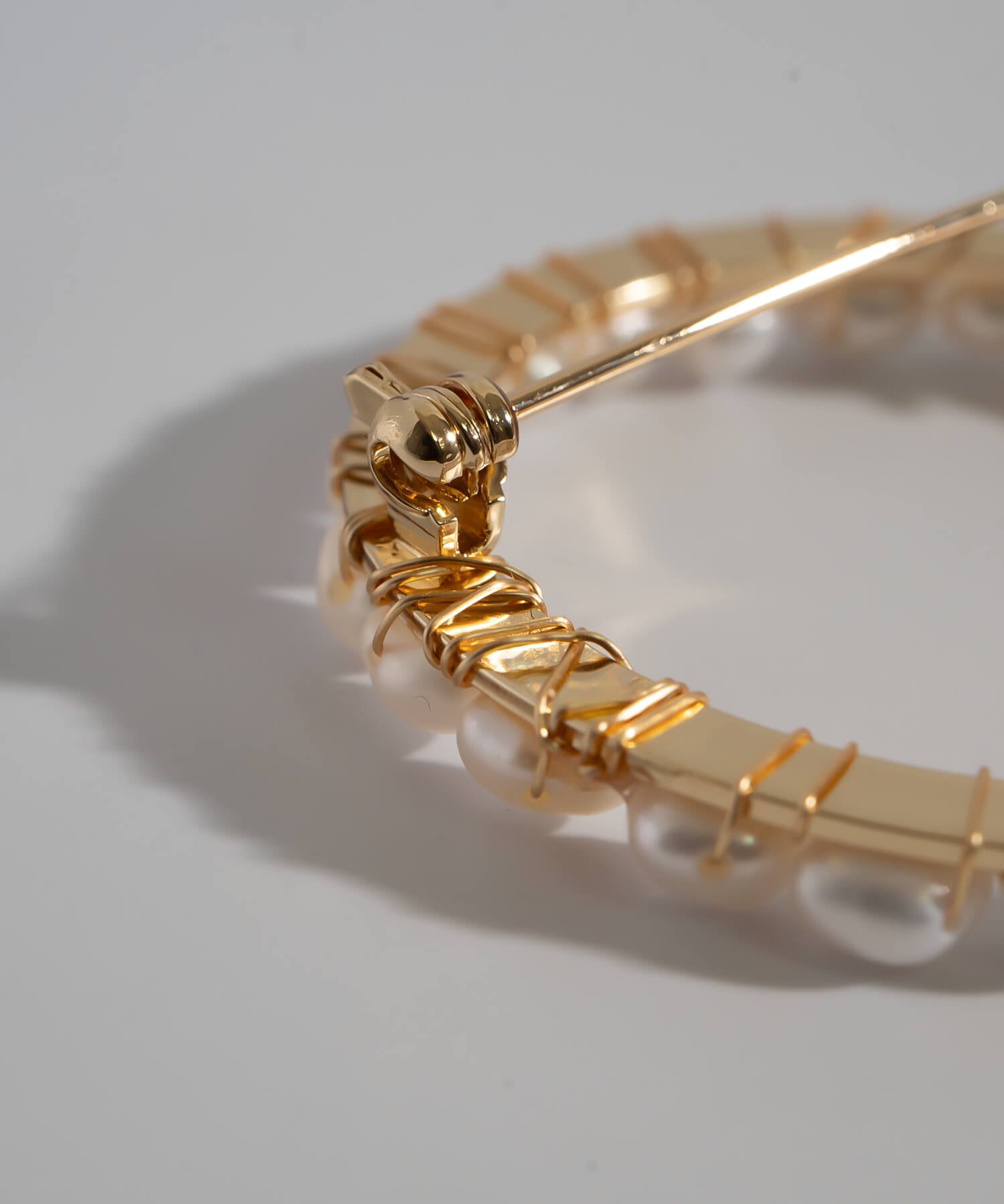 Orbia Pearl Brooch | ENORE