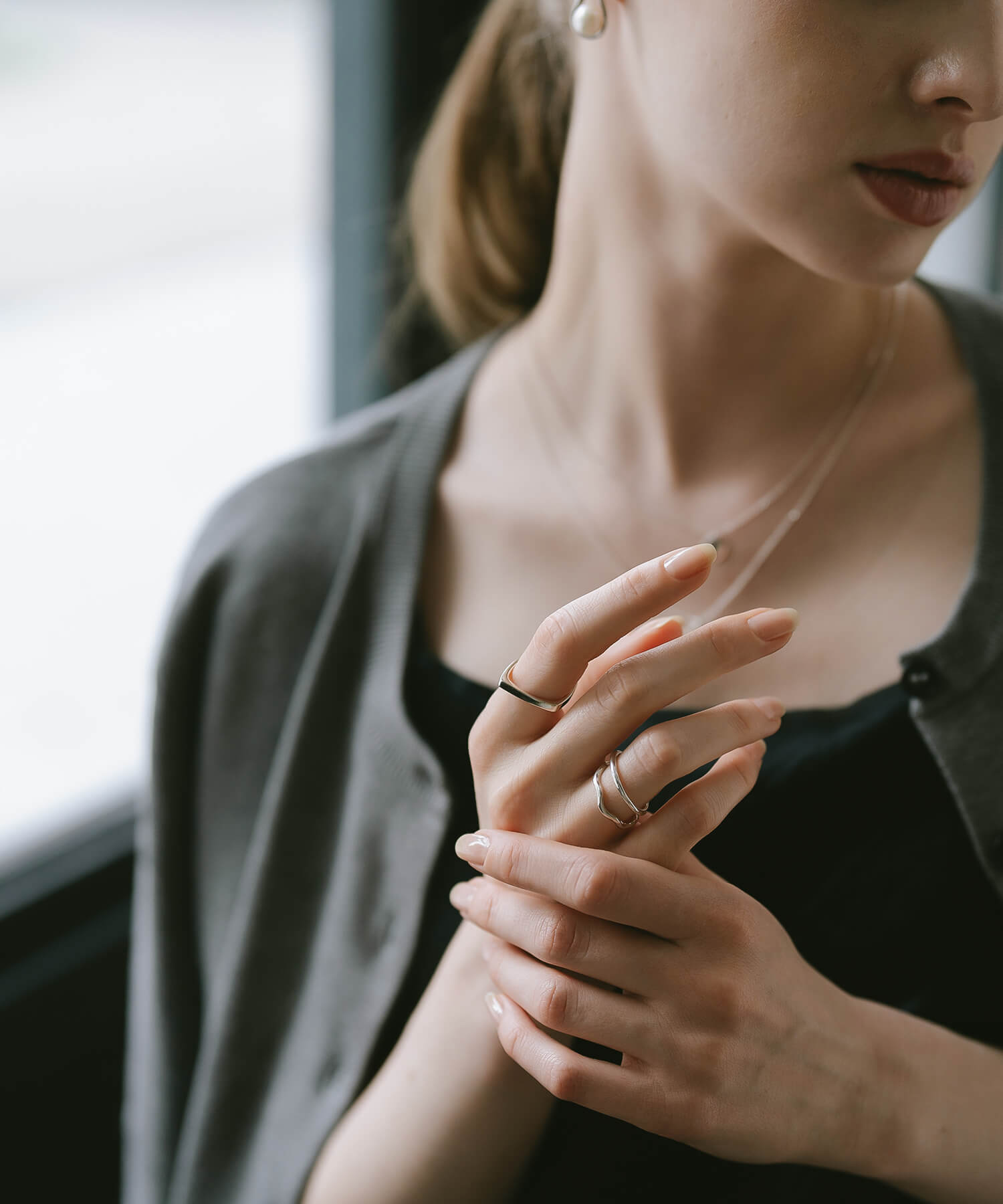 18K Gold Plated Sterling Silver Curvy Square Ring | EOLOU