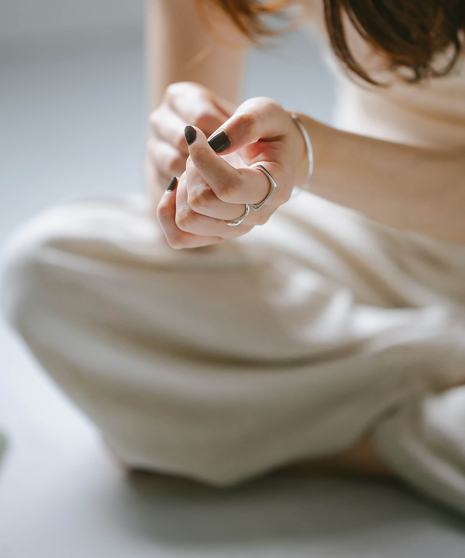 18K Gold Plated Sterling Silver Curvy Square Ring | EOLOU