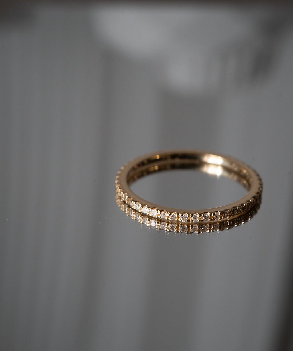 18K DELICATE GLEAM ETERNITY RING | ETELNIA RING