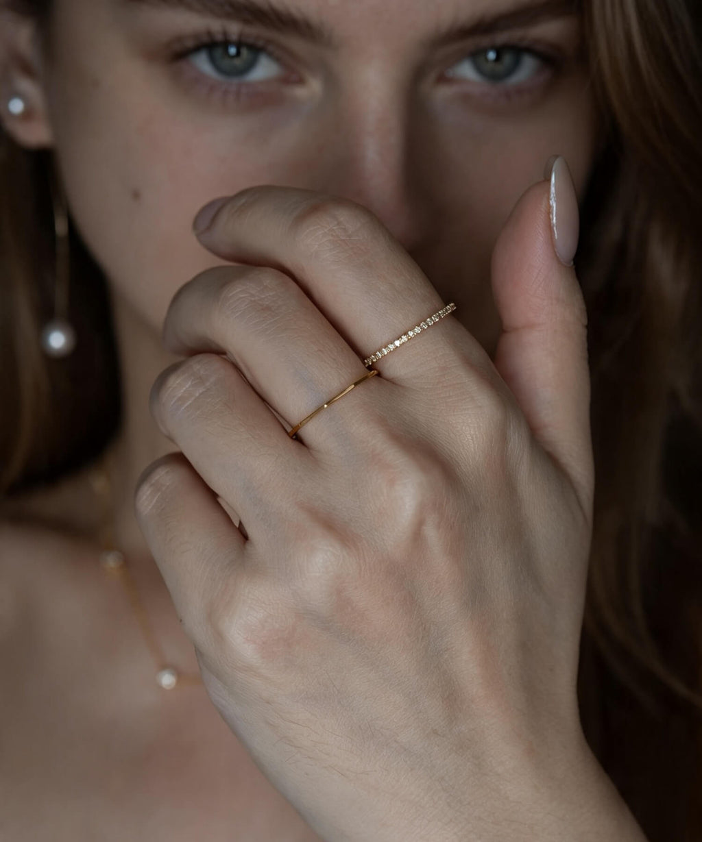 18K DELICATE GLEAM ETERNITY RING | ETELNIA RING