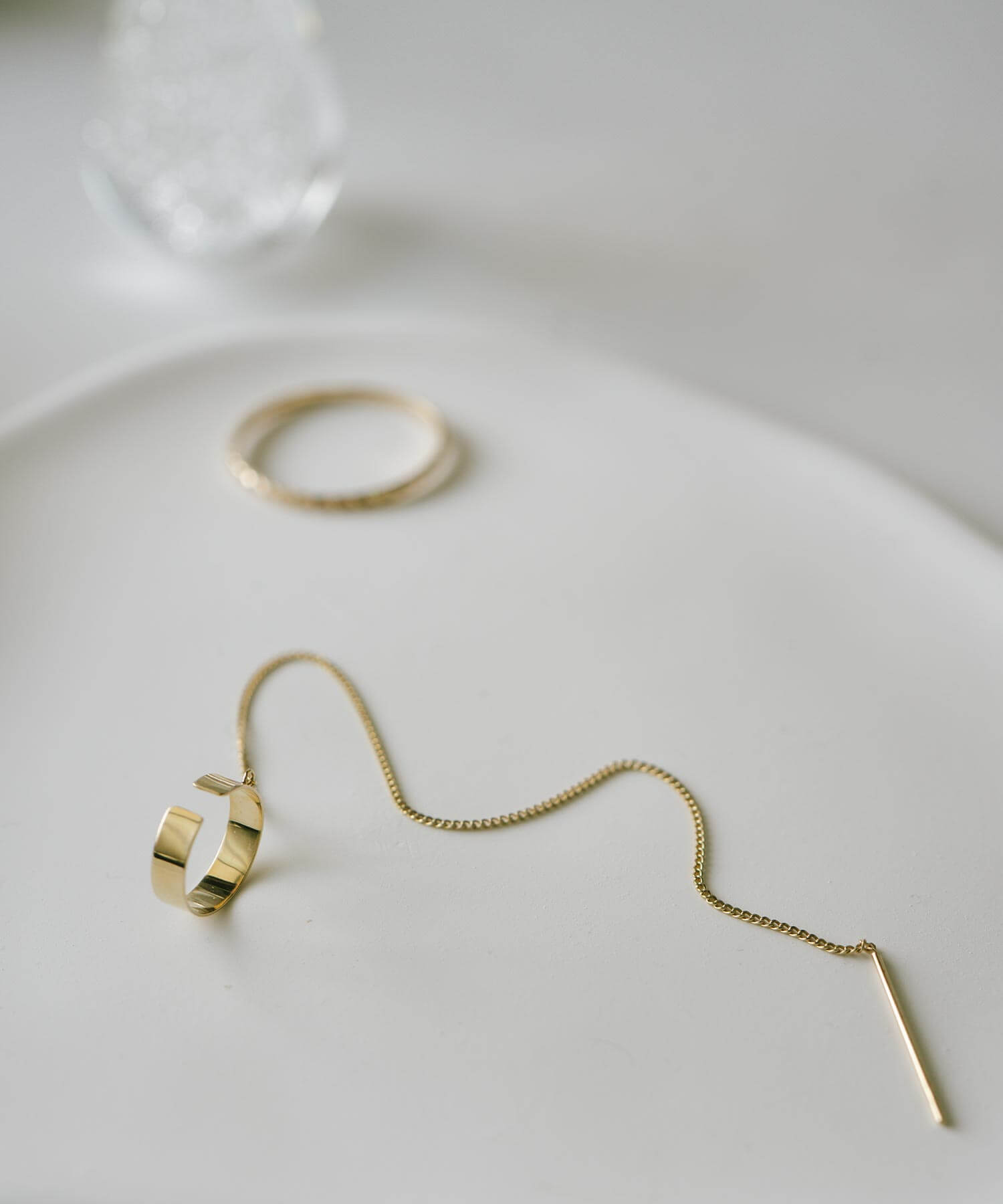 10K Gold Flat Hoop Chain Ear Cuff | FLUX-FLAT