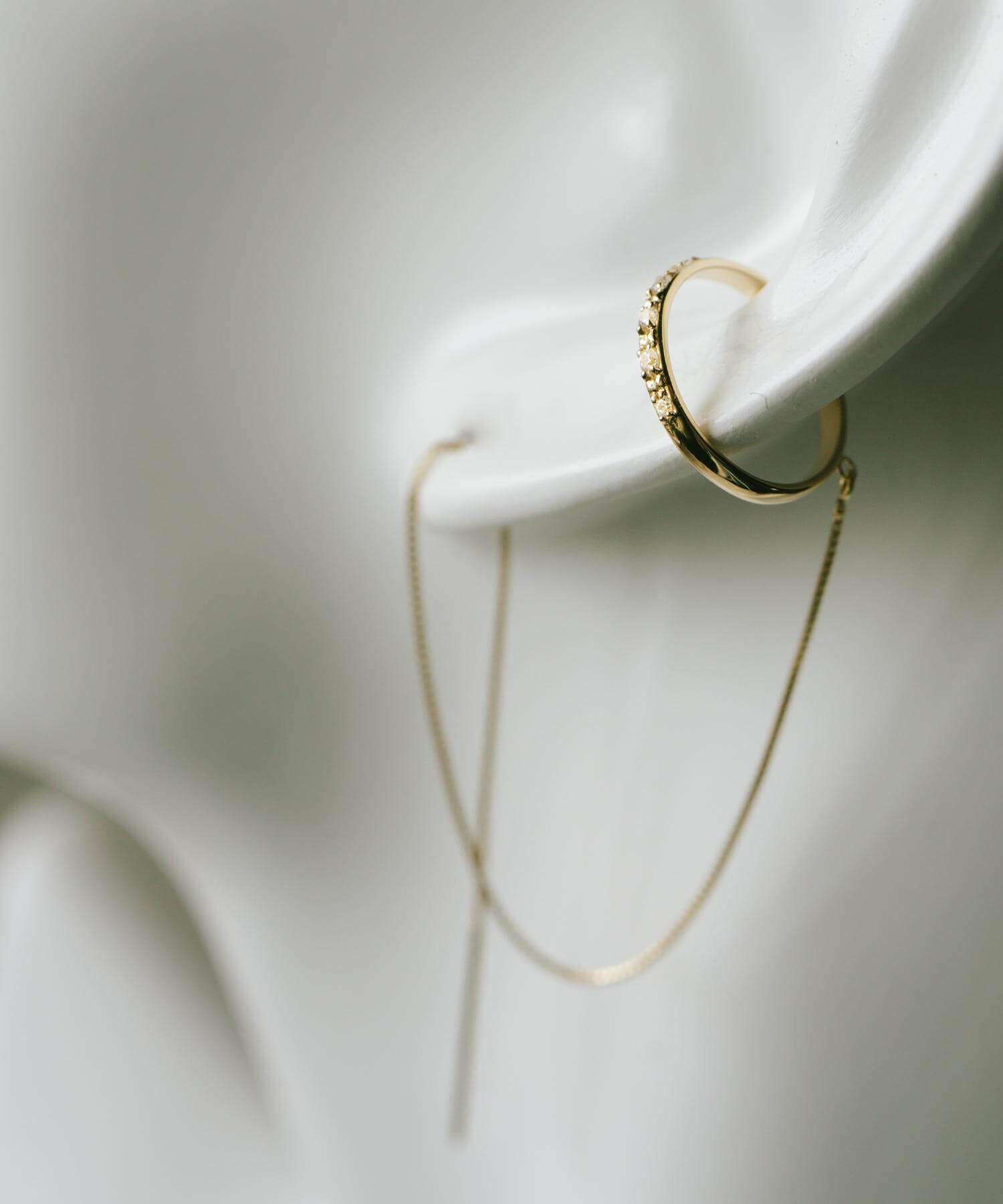 10K Gold Cubic Zirconia Hoop Chain Ear Cuff | FLUX-STR