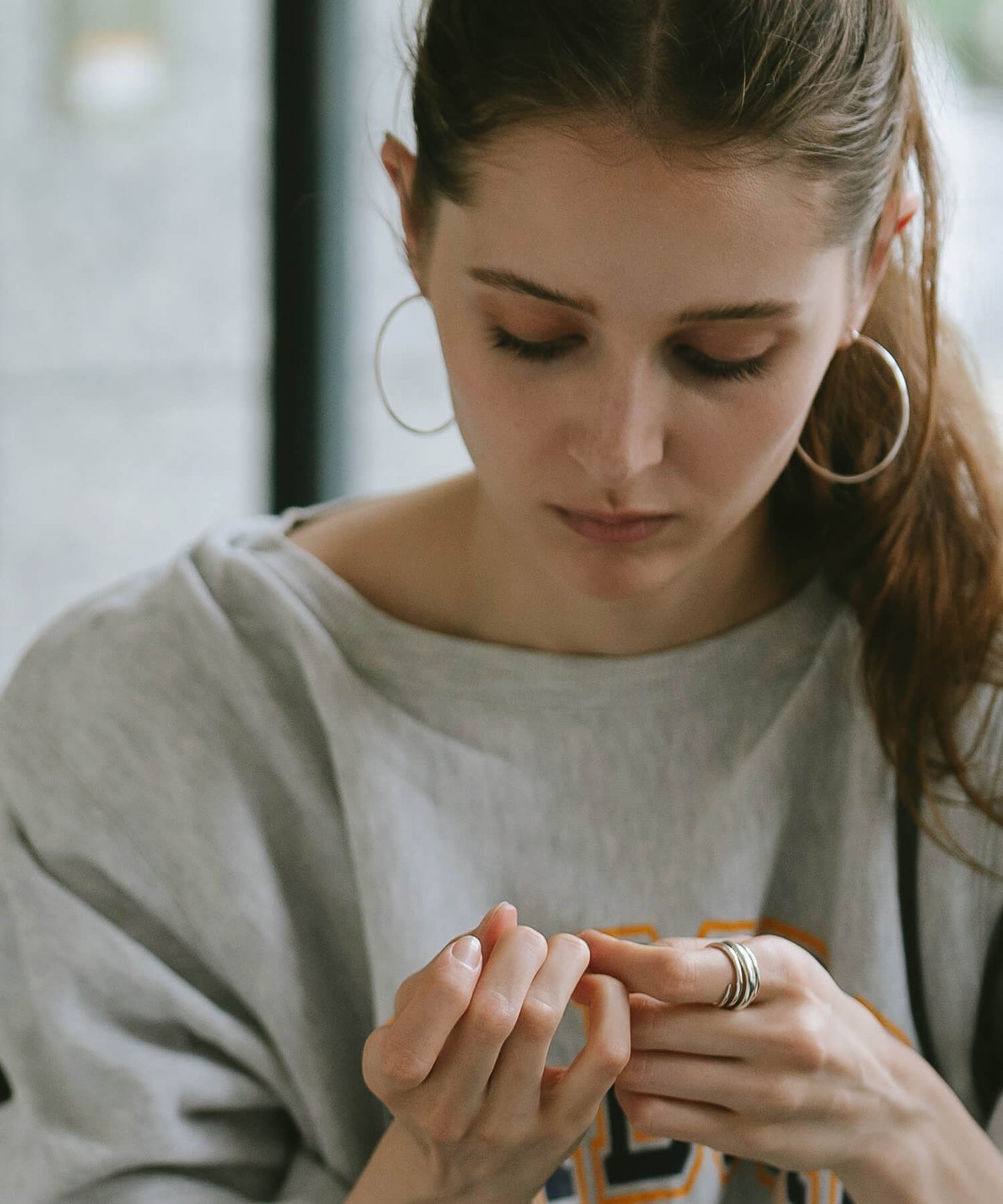 Classic Round Hoop Earrings | GIOOVE