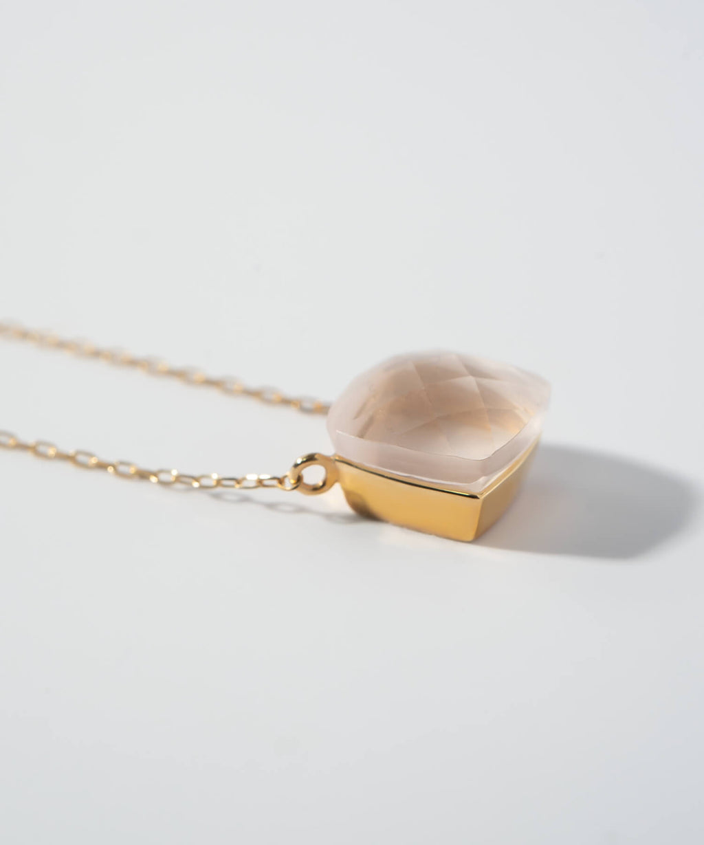 10K Gold Cushion Cut Gemstone Necklace | GLOA ARCA