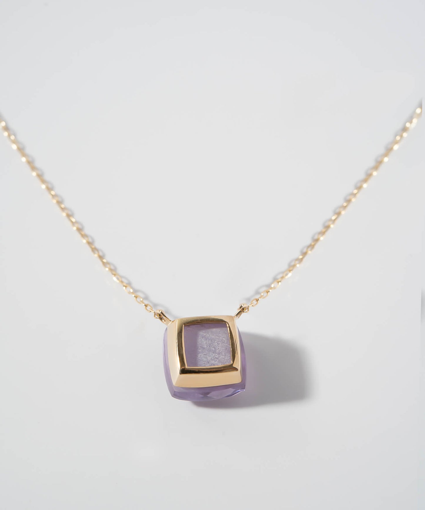 K10 Cushion Cut Gemstone Necklace | GLOA ARCA NECKLACE