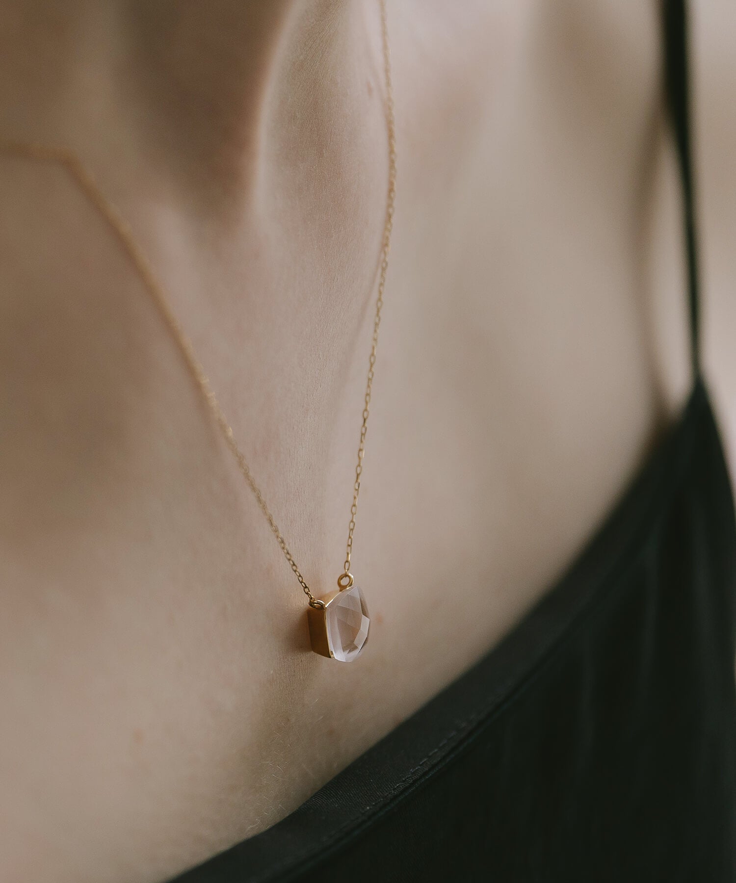 10K Gold Cushion Cut Gemstone Necklace | GLOA ARCA