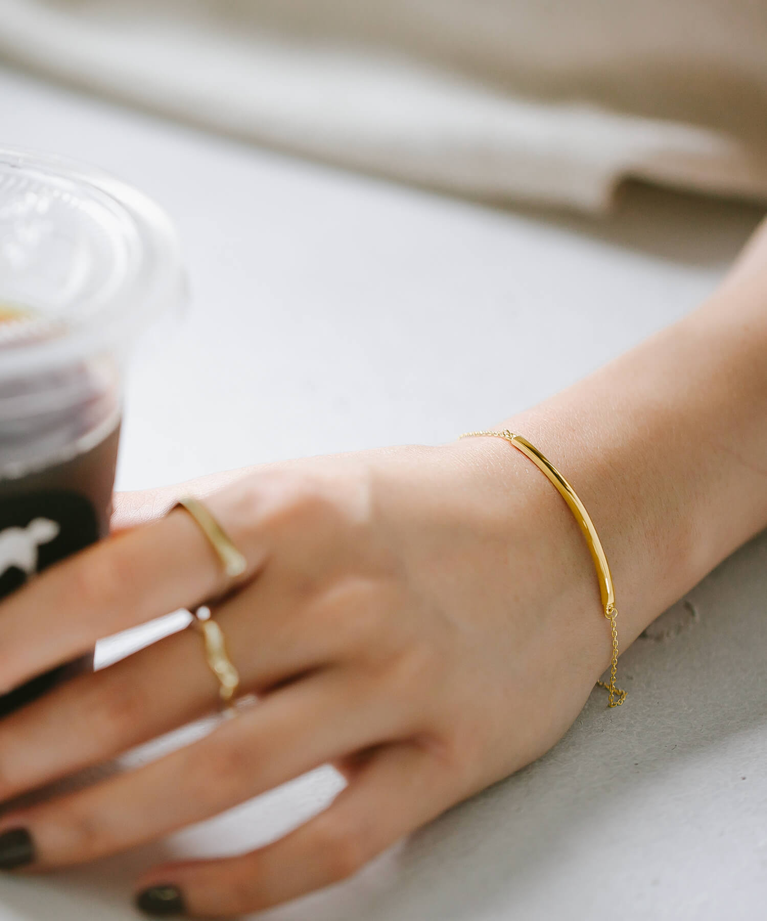 18K Gold Plated Sterling Silver Minimal Skinny Bar Bracelet | TIGO