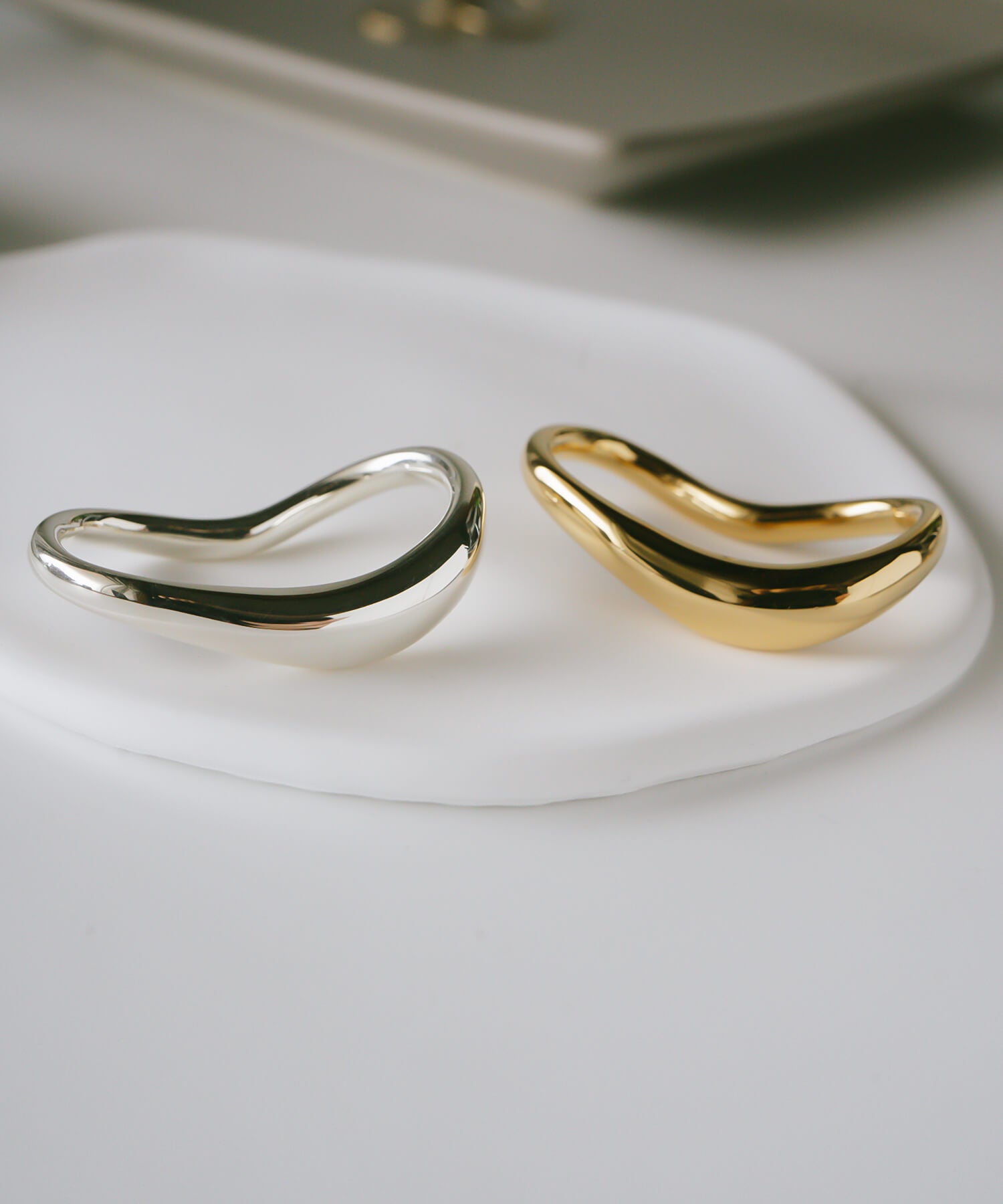 Curvy Double Finger Ring | GRAVE-SOLO