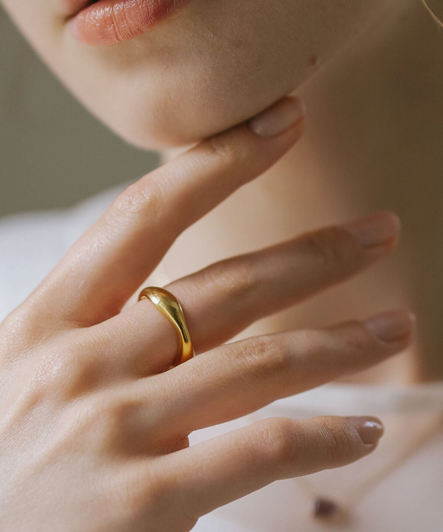 18K Gold Plated Sterling Silver Wide Wavy Ring | GREZIO