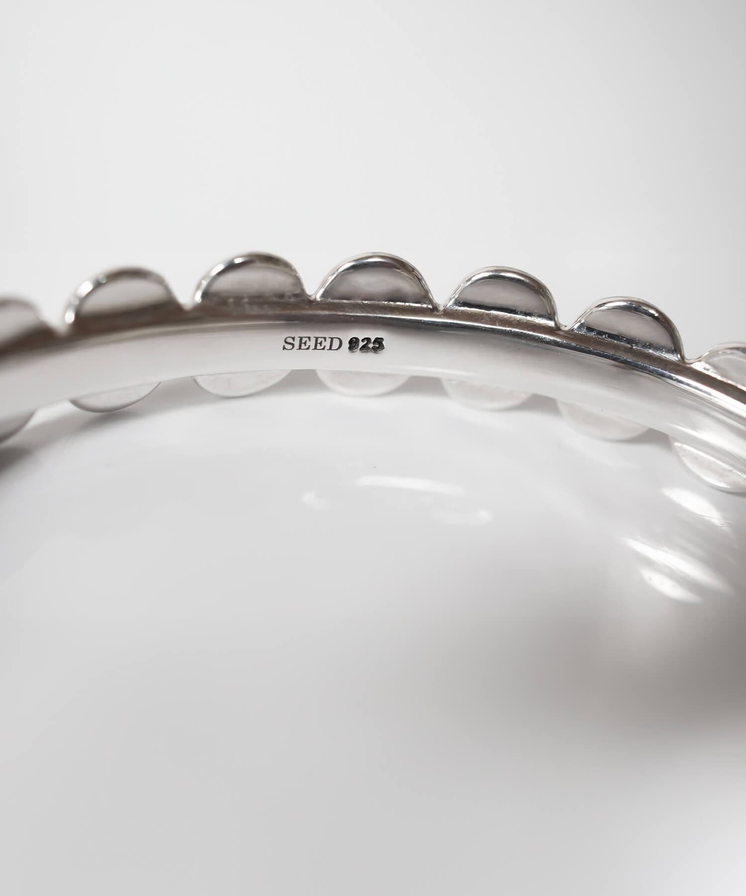 18K Gold Plated Sterling Silver Hammered Beads Bangle | HALVA