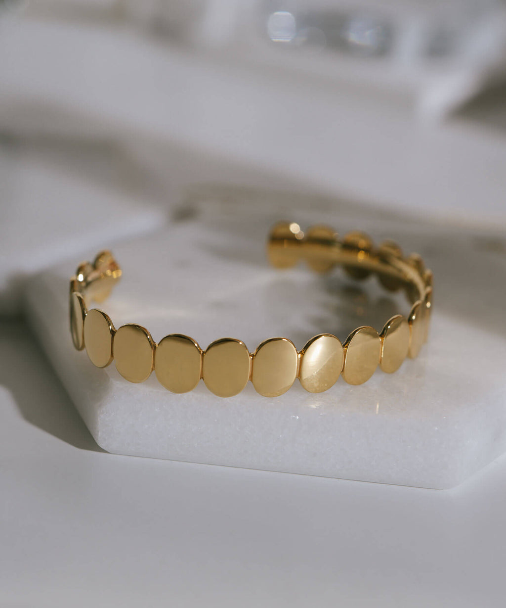18K Gold Plated Sterling Silver Hammered Beads Bangle | HALVA
