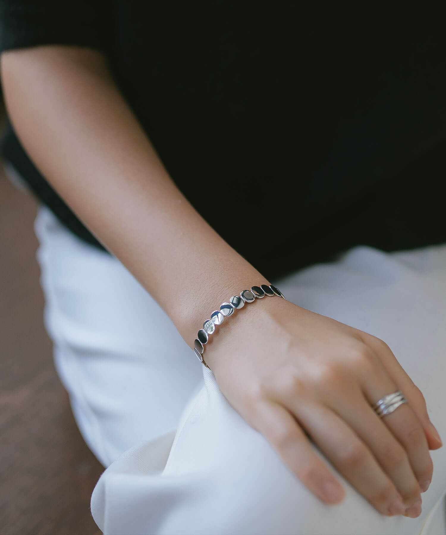 18K Gold Plated Sterling Silver Hammered Beads Bangle | HALVA