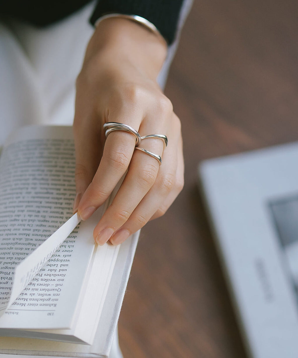 Silver Mevius Ring | HELIX