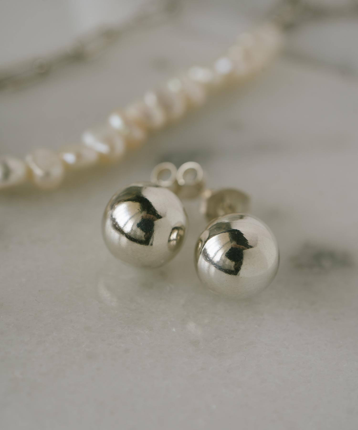 925 Sterling Silver Round Ball Stud Earrings | HELMIE