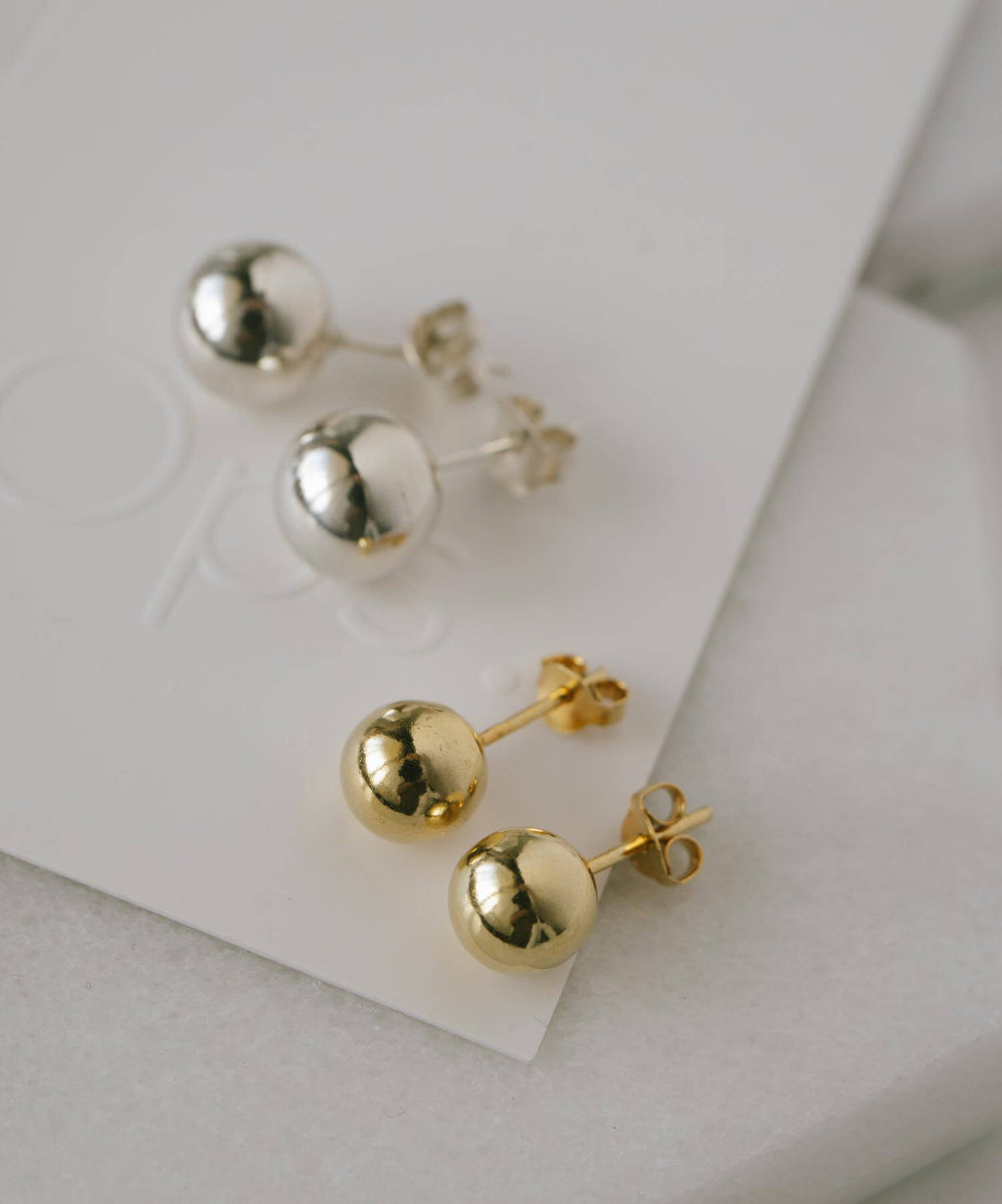 925 Sterling Silver Round Ball Stud Earrings | HELMIE