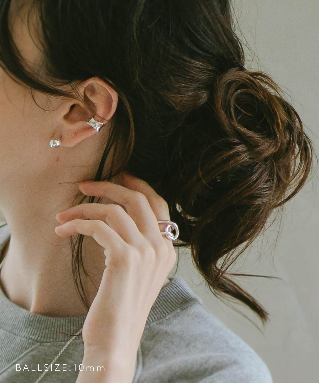 925 Sterling Silver Round Ball Stud Earrings | HELMIE