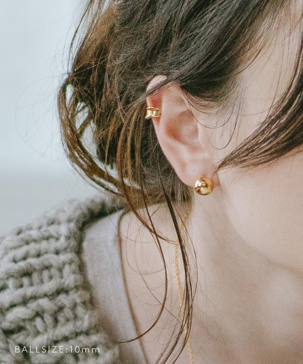 925 Sterling Silver Round Ball Stud Earrings | HELMIE