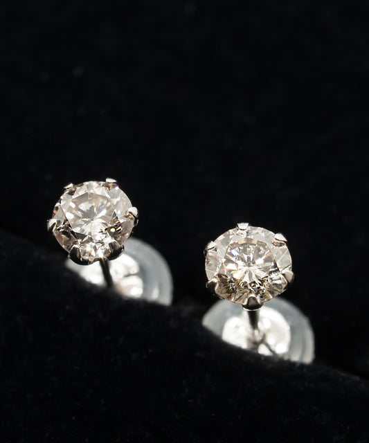 H&C Cut Pt900 Precious Diamond Stud Earrings | EDELE